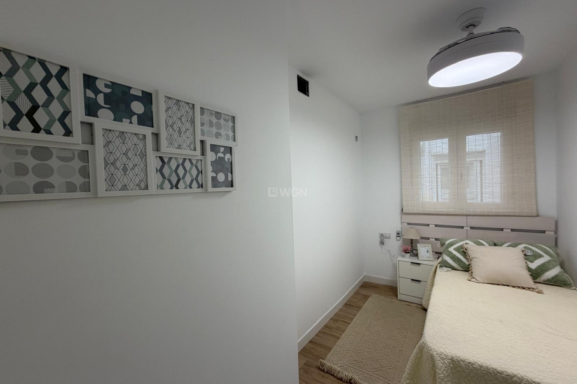 Odsprzedaż - Mieszkanie w bloku - Torrevieja - Punta Prima