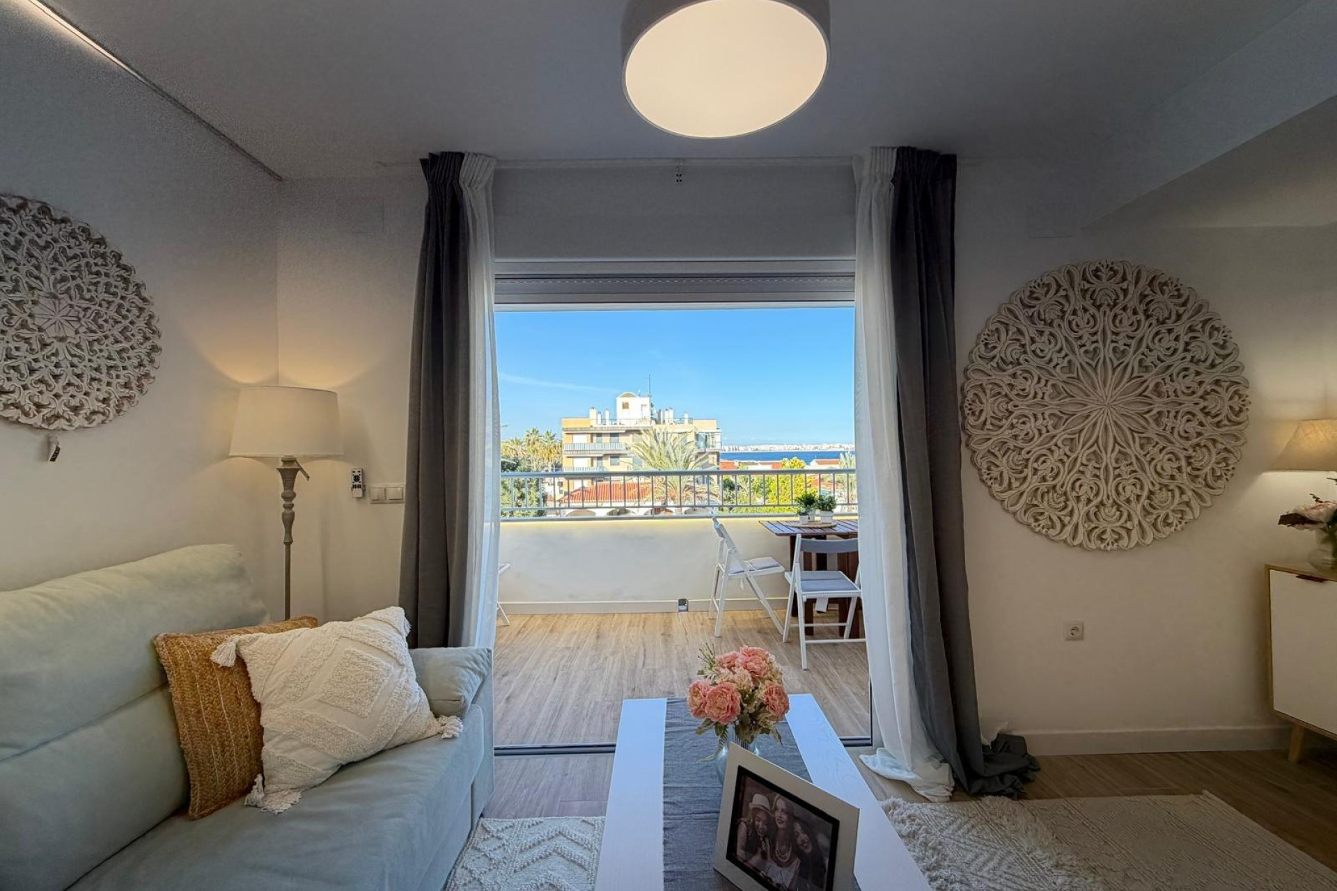 Odsprzedaż - Mieszkanie w bloku - Torrevieja - Punta Prima