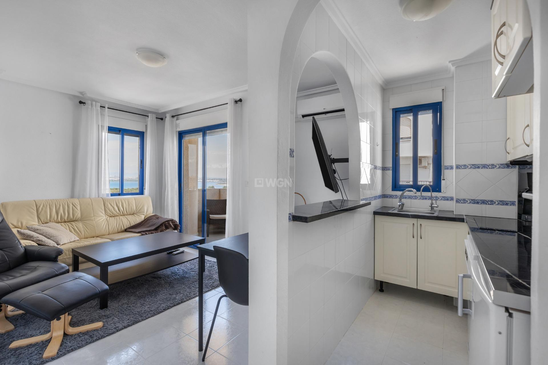 Odsprzedaż - Mieszkanie w bloku - Torrevieja - Torreblanca