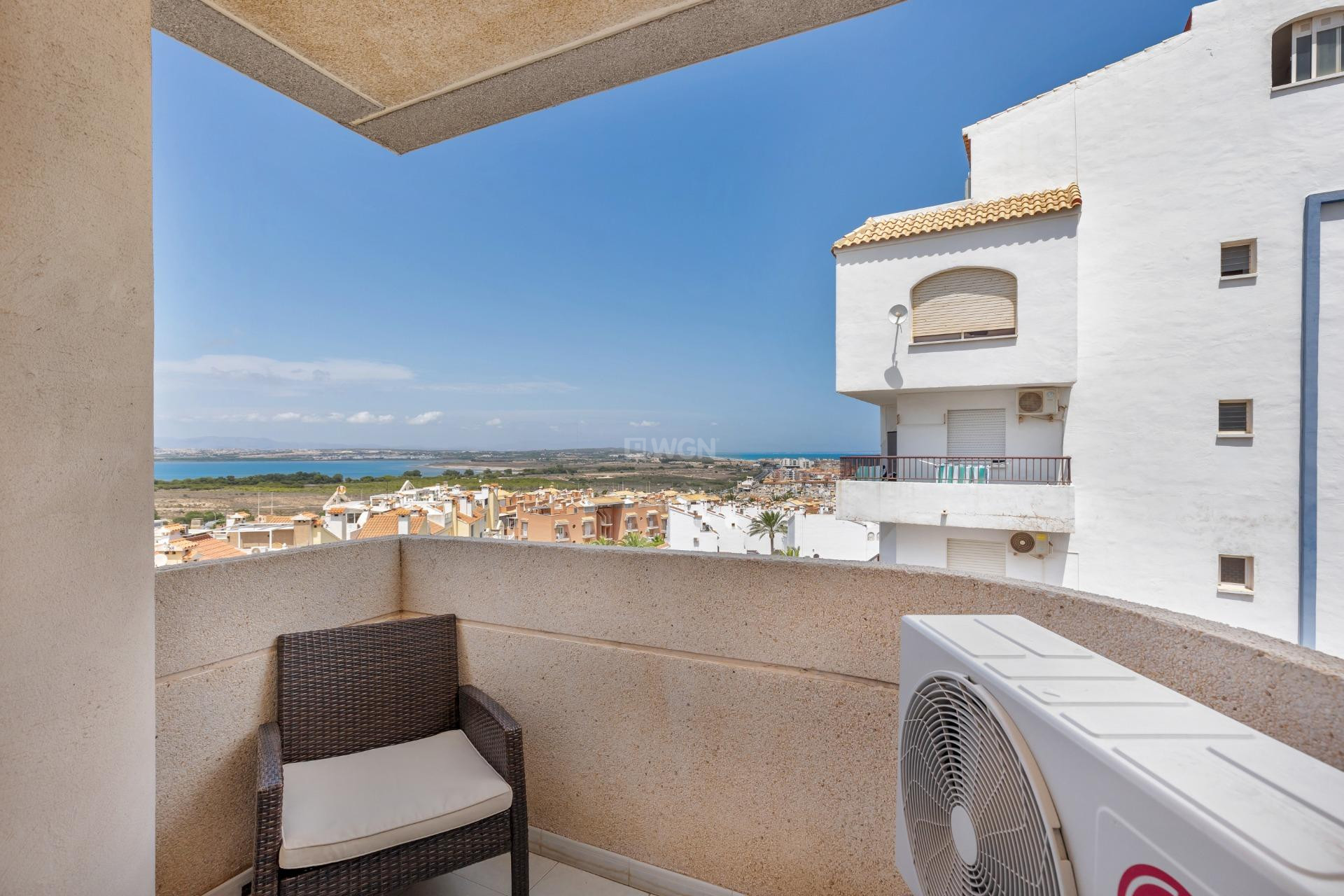 Odsprzedaż - Mieszkanie w bloku - Torrevieja - Torreblanca