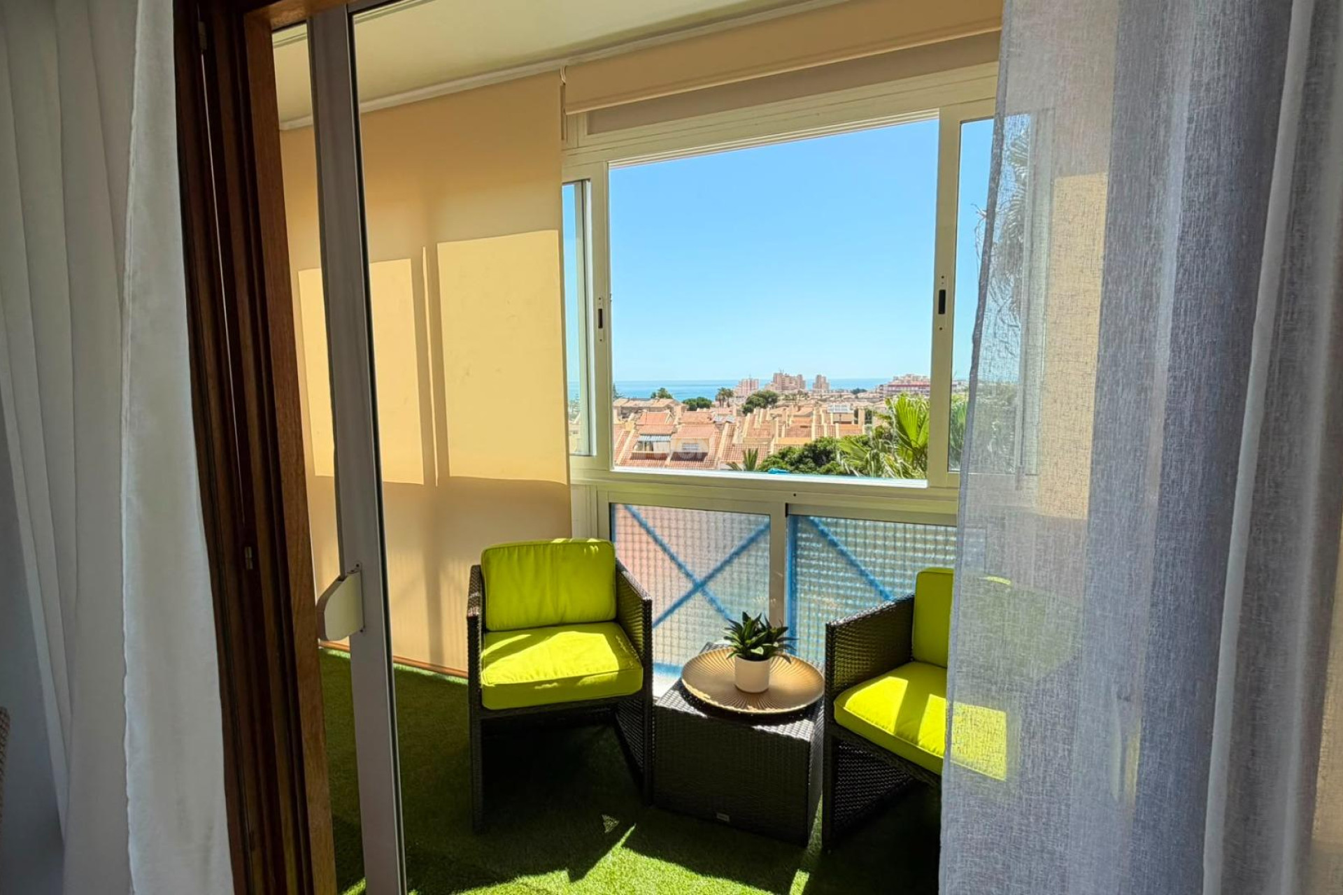 Odsprzedaż - Mieszkanie w bloku - Torrevieja - Torreblanca