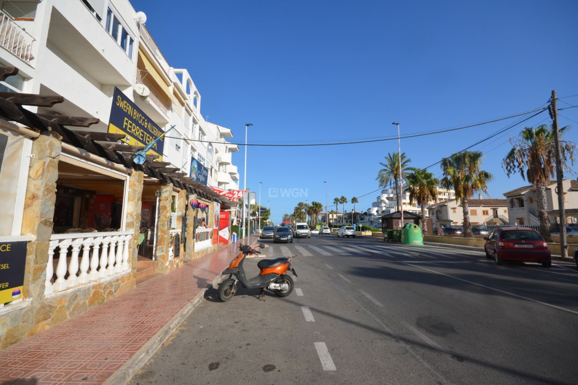 Odsprzedaż - Mieszkanie w bloku - Torrevieja - Torrejón