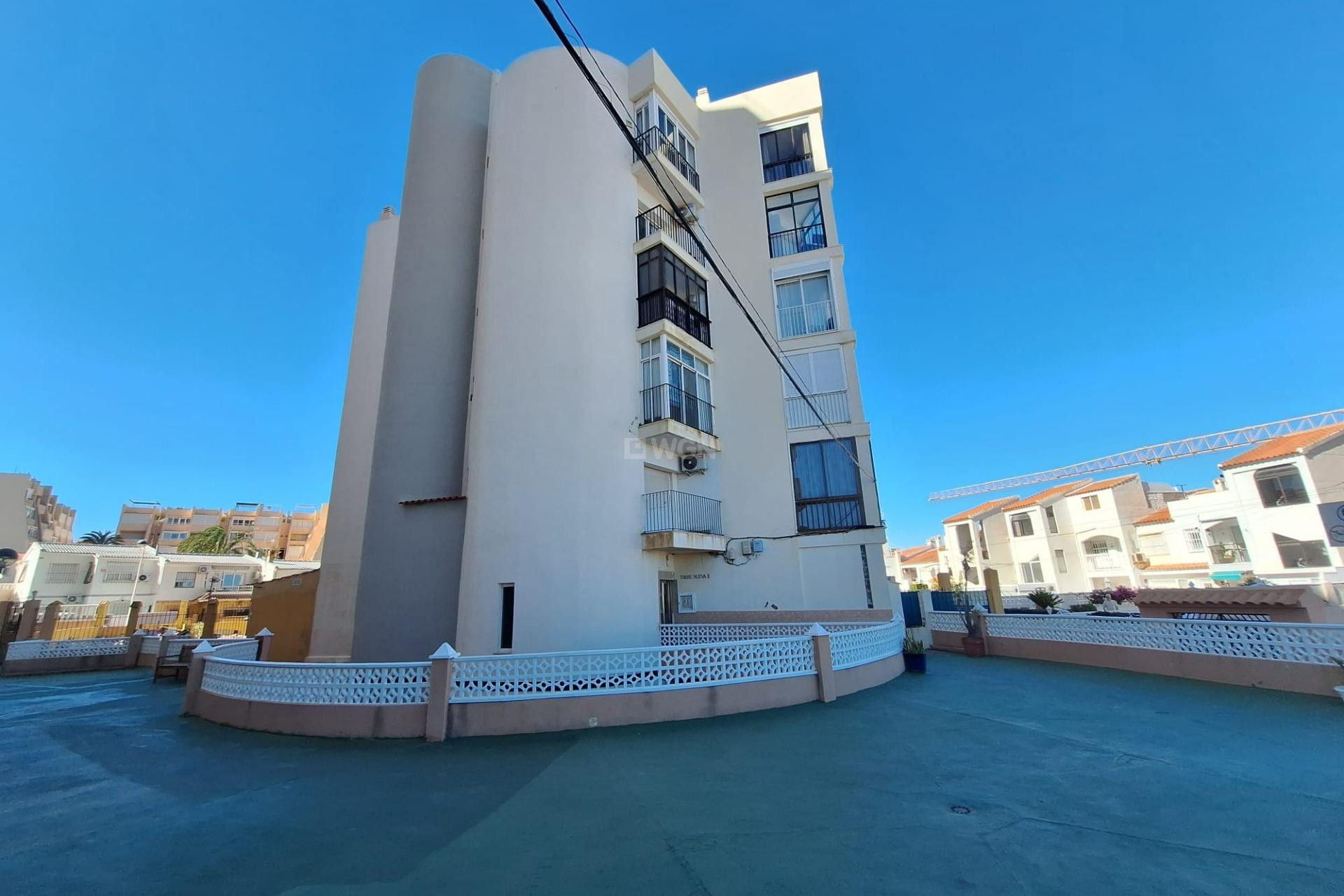 Odsprzedaż - Mieszkanie w bloku - Torrevieja - Torrejón