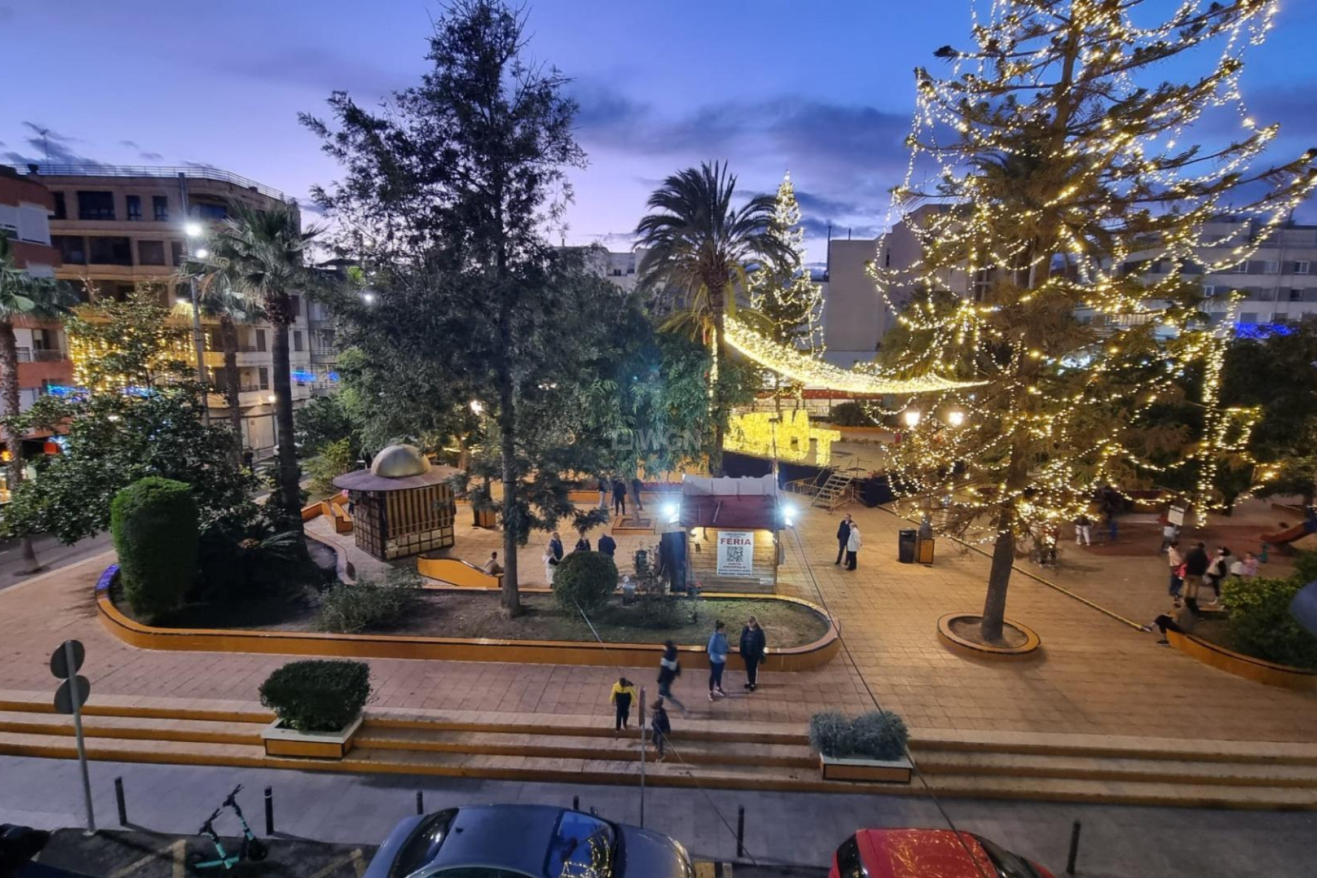 Odsprzedaż - Mieszkanie w bloku - Torrevieja