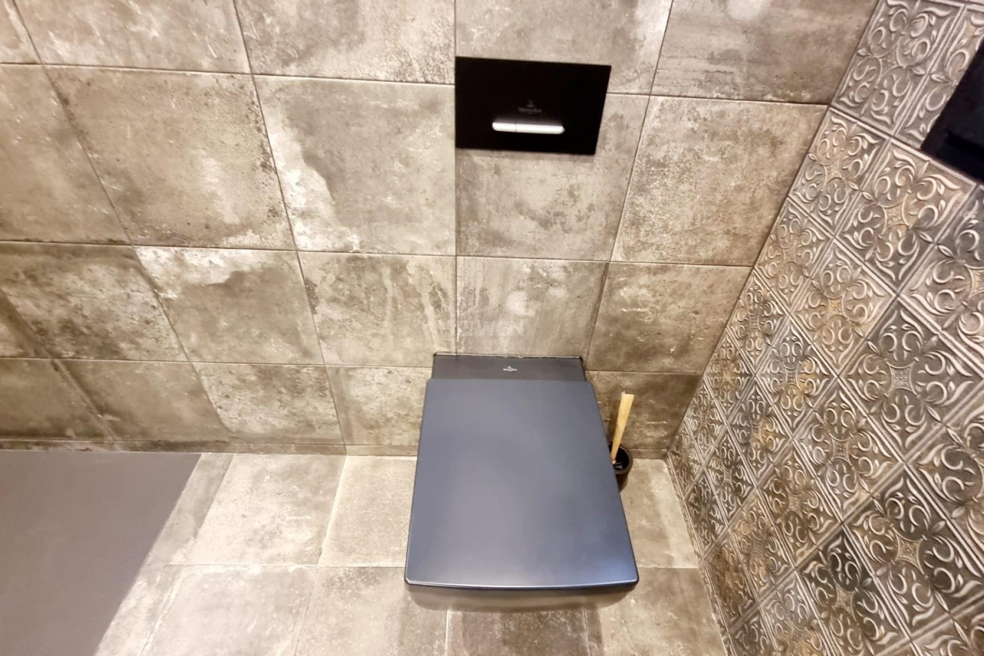 Odsprzedaż - Mieszkanie w bloku - Torrevieja