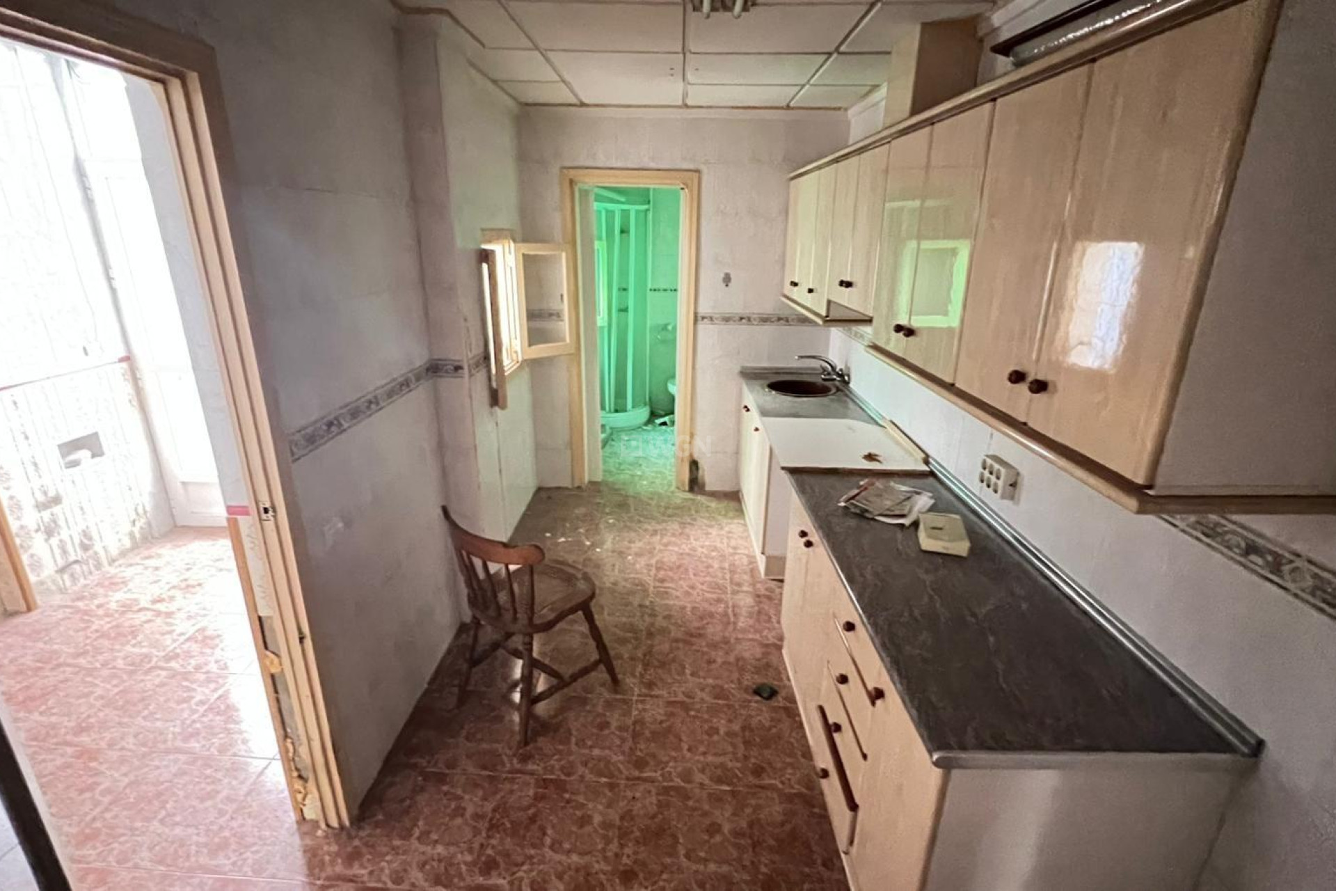 Odsprzedaż - Mieszkanie w bloku - Torrevieja