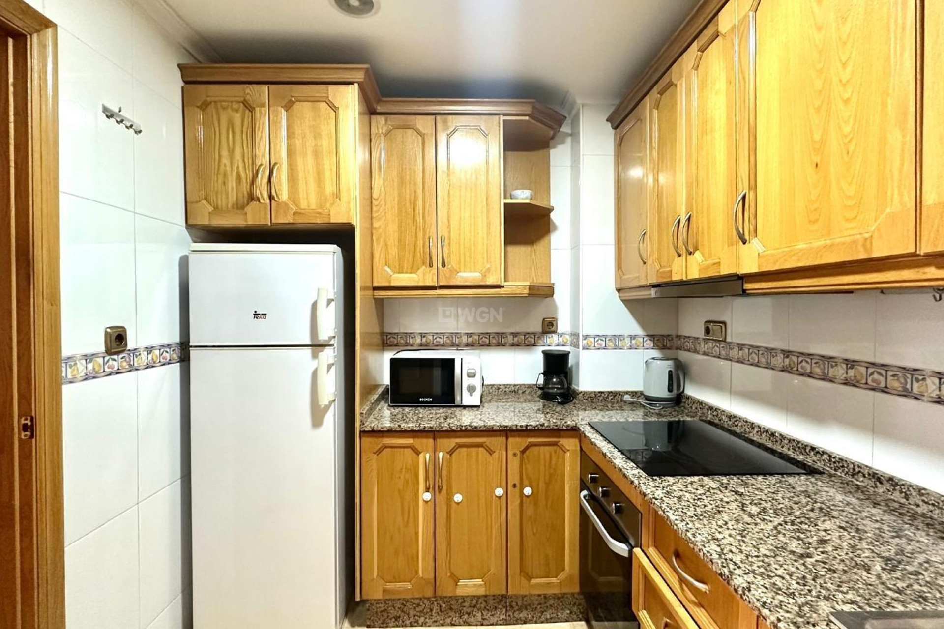 Odsprzedaż - Mieszkanie w bloku - Torrevieja