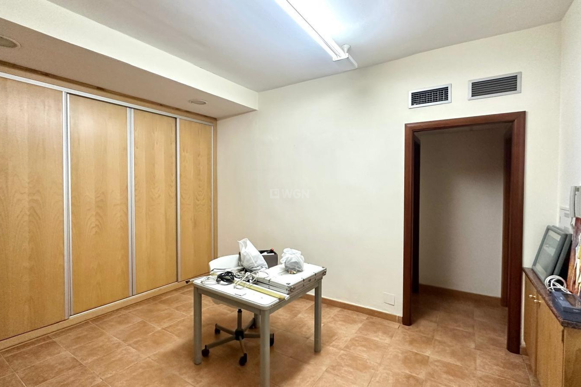 Odsprzedaż - Mieszkanie w bloku - Torrevieja