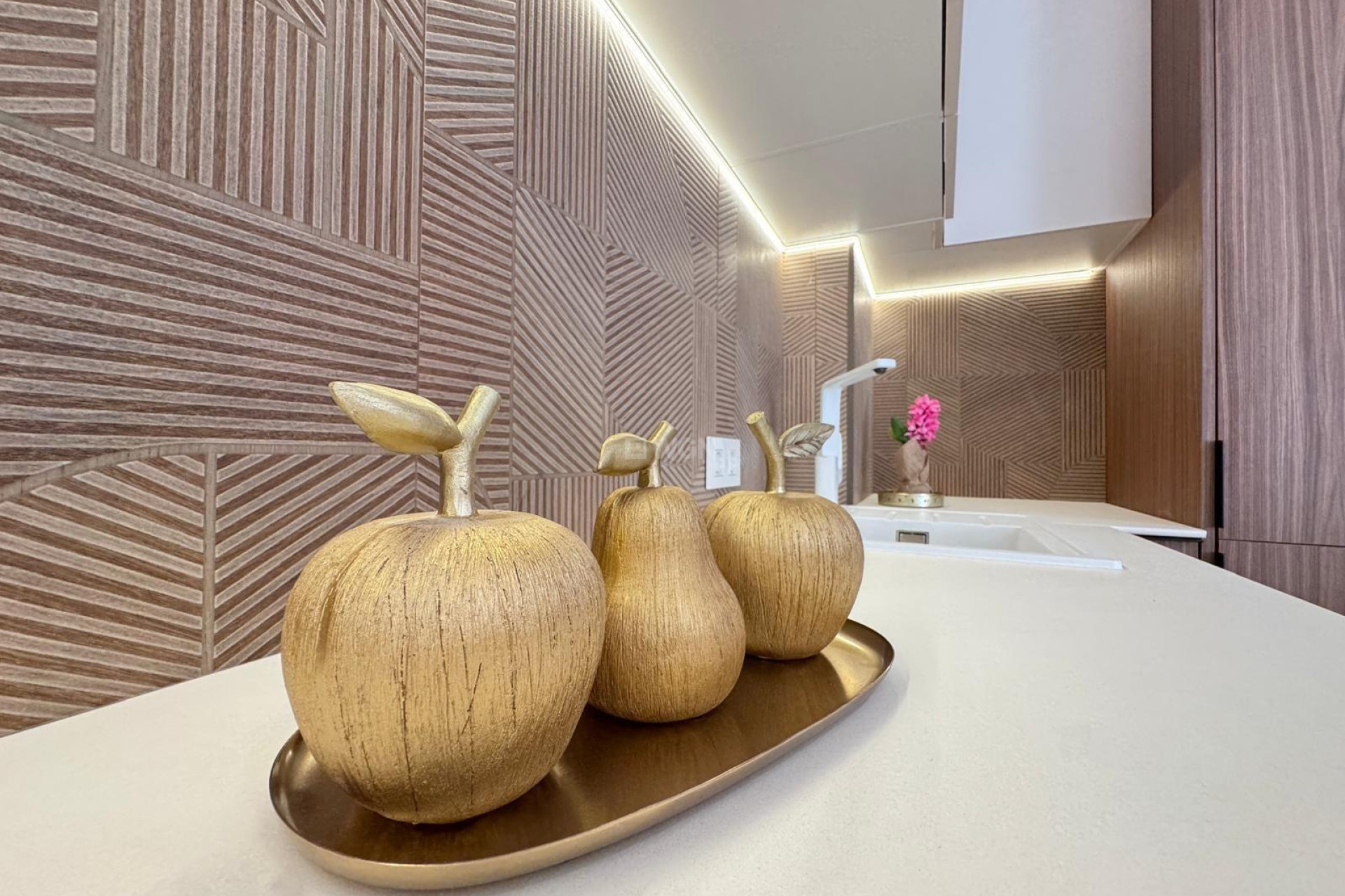 Odsprzedaż - Mieszkanie w bloku - Torrevieja