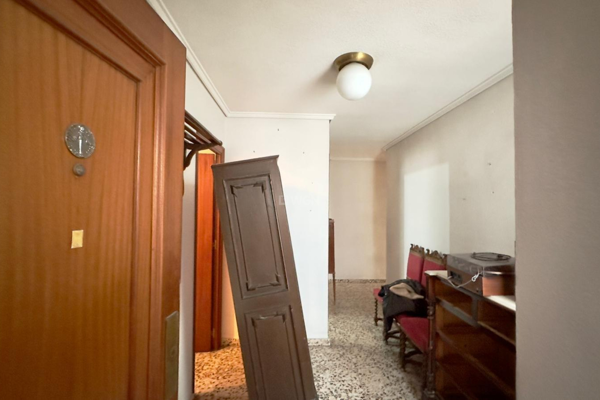 Odsprzedaż - Mieszkanie w bloku - Torrevieja