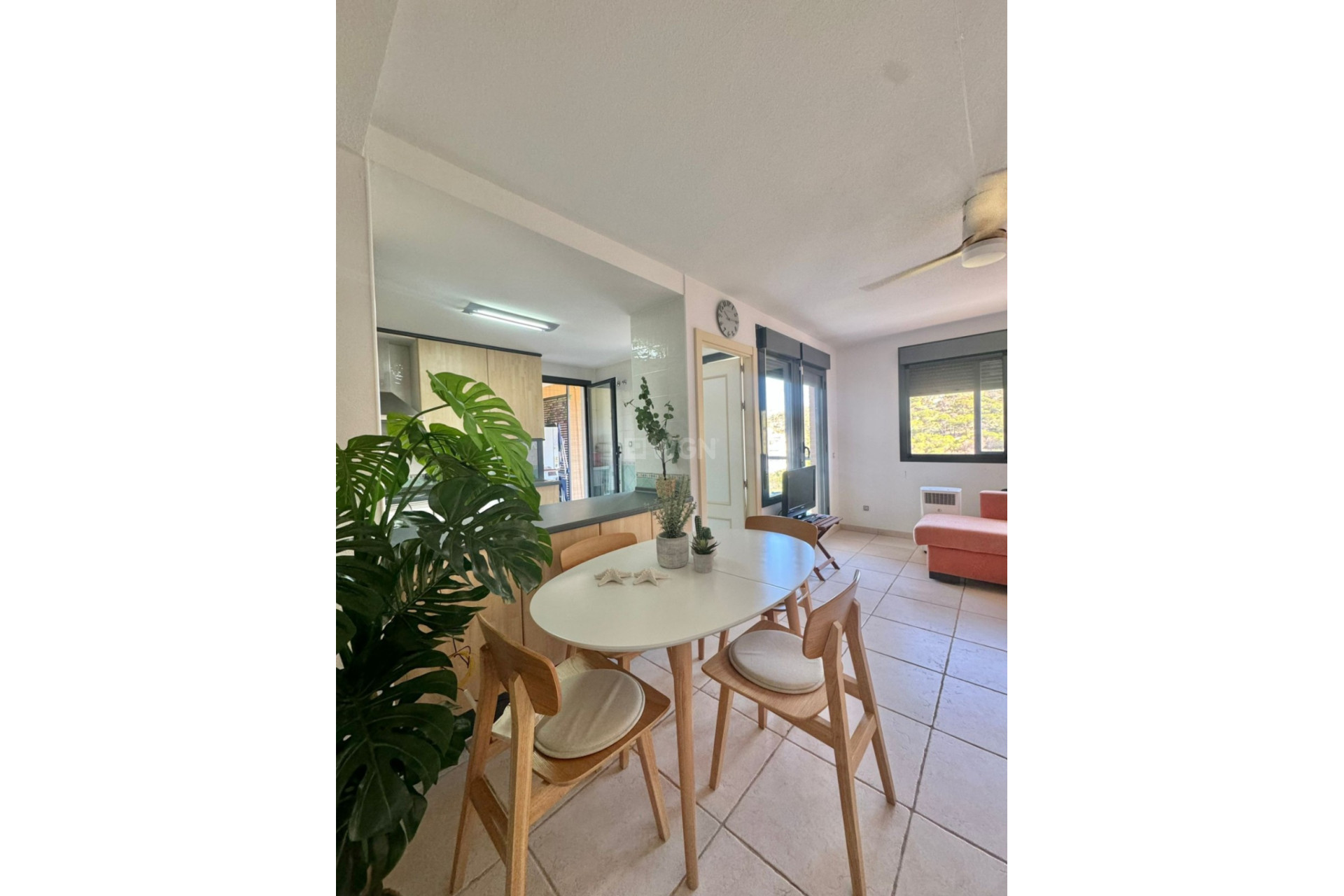 Odsprzedaż - Mieszkanie w bloku - Villajoyosa - Costa Blanca