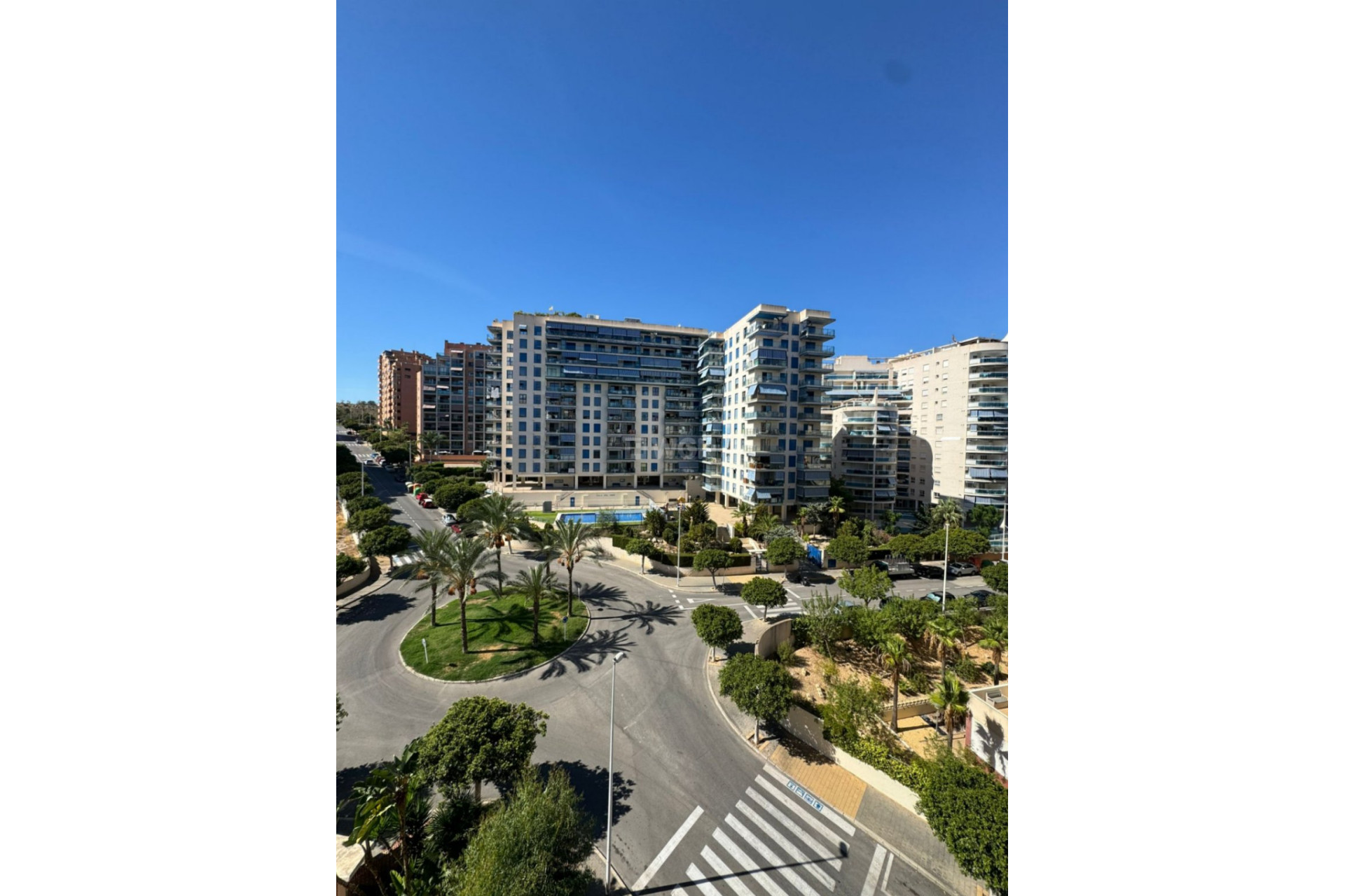 Odsprzedaż - Mieszkanie w bloku - Villajoyosa - Costa Blanca