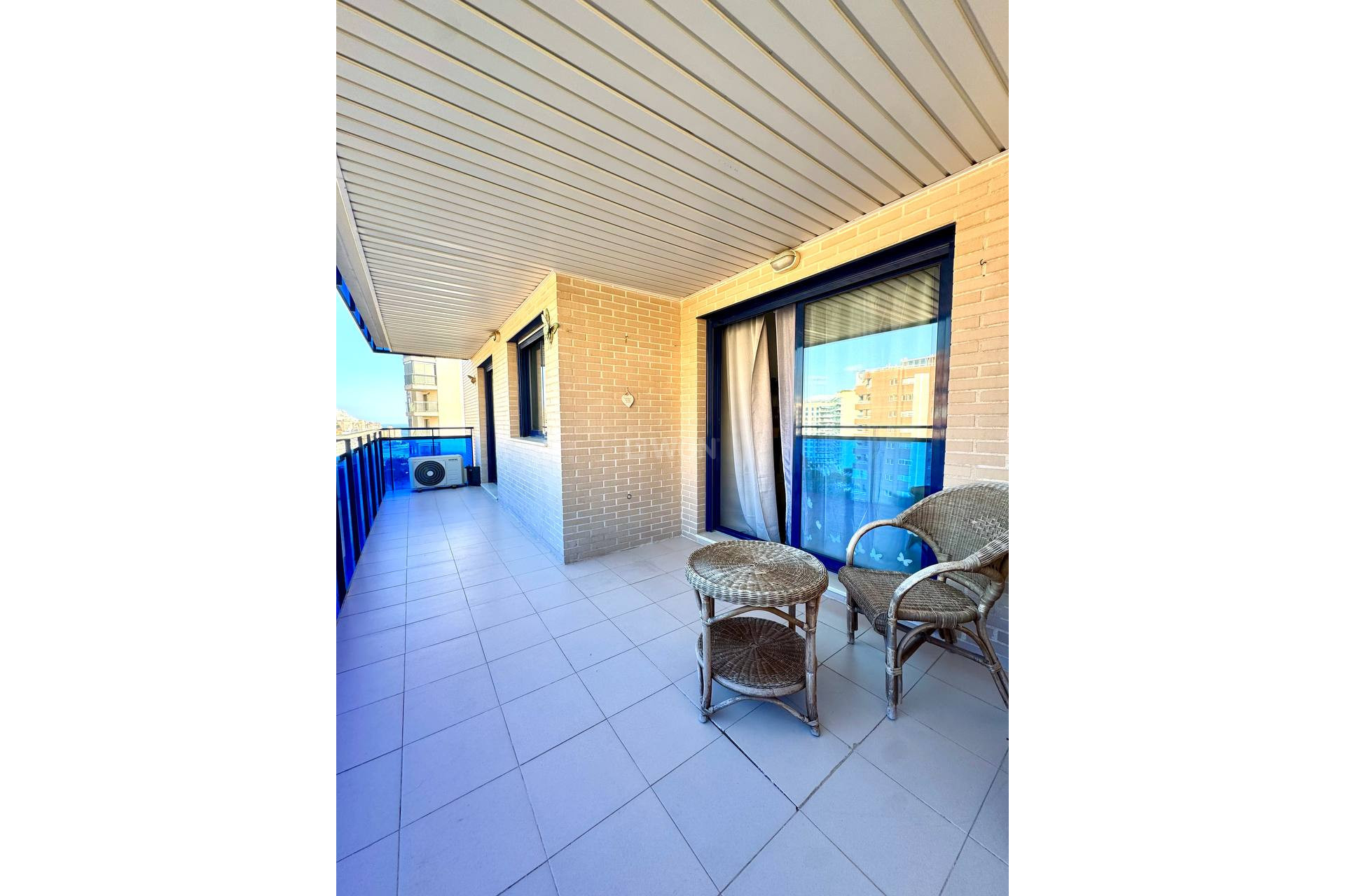 Odsprzedaż - Mieszkanie w bloku - Villajoyosa - Costa Blanca