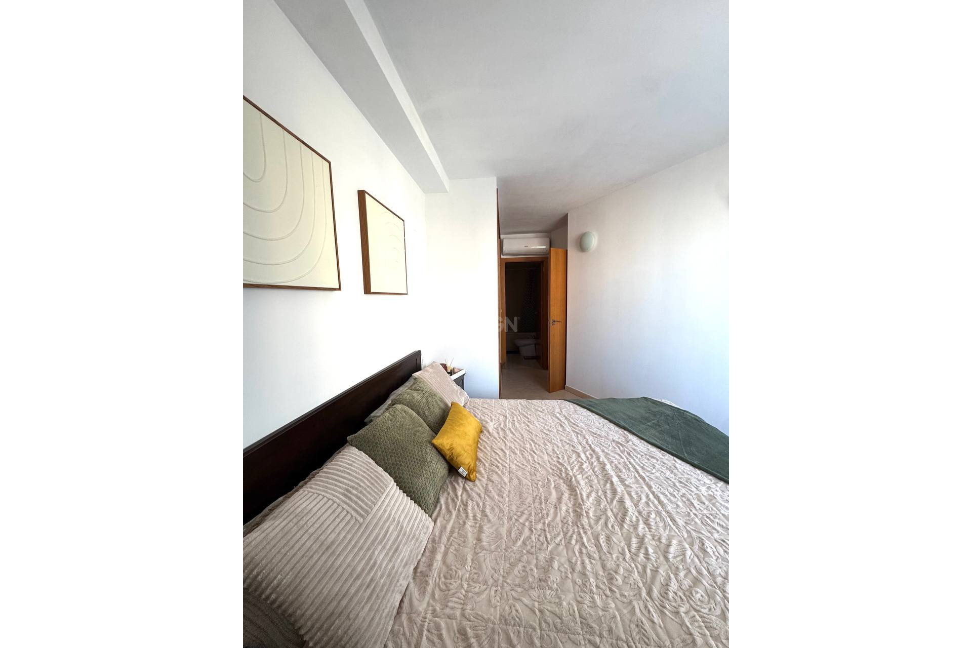 Odsprzedaż - Mieszkanie w bloku - Villajoyosa - Costa Blanca