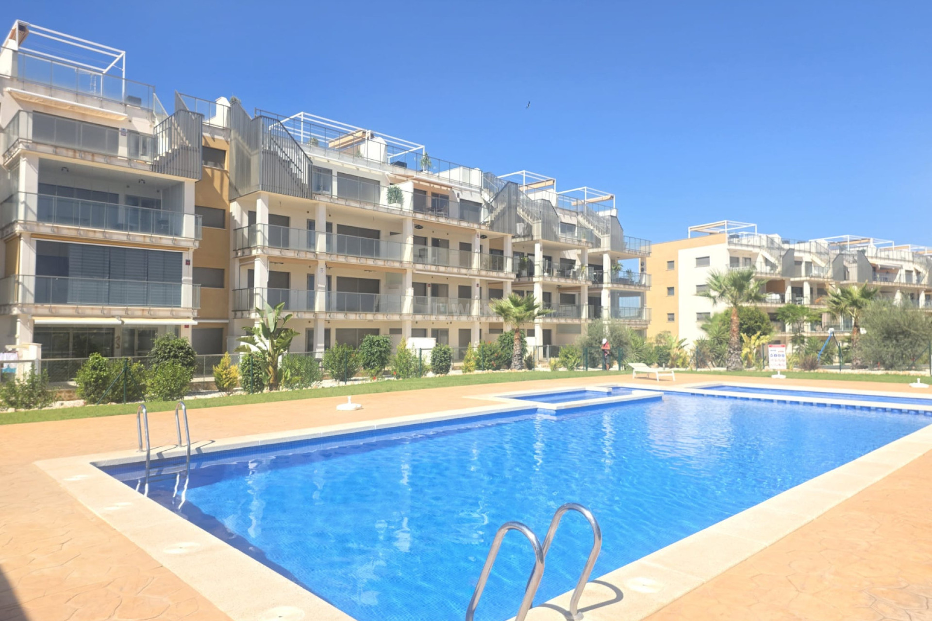 Odsprzedaż - Mieszkanie w bloku - Villamartin - Costa Blanca