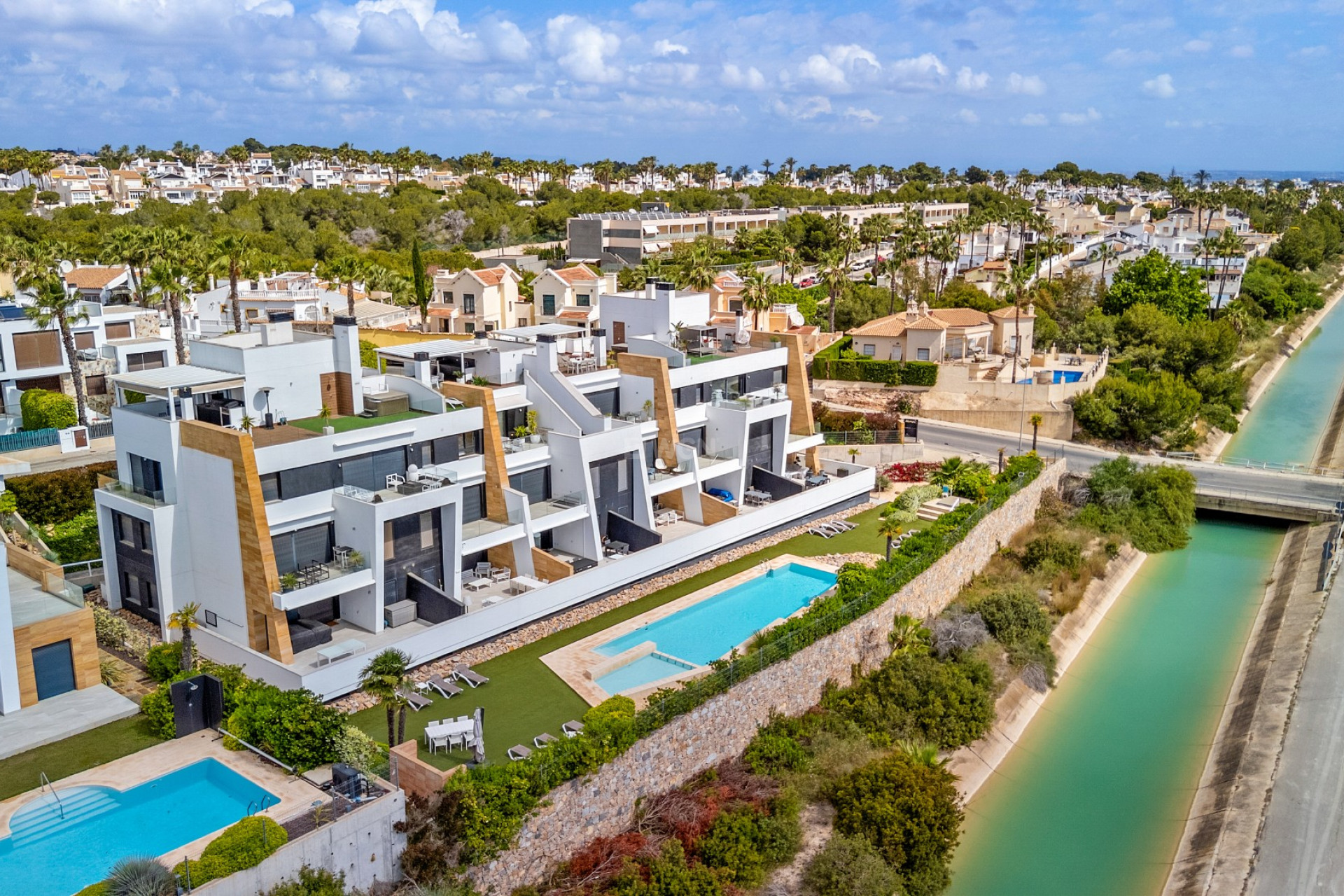 Odsprzedaż - Mieszkanie w bloku - Villamartin - Costa Blanca
