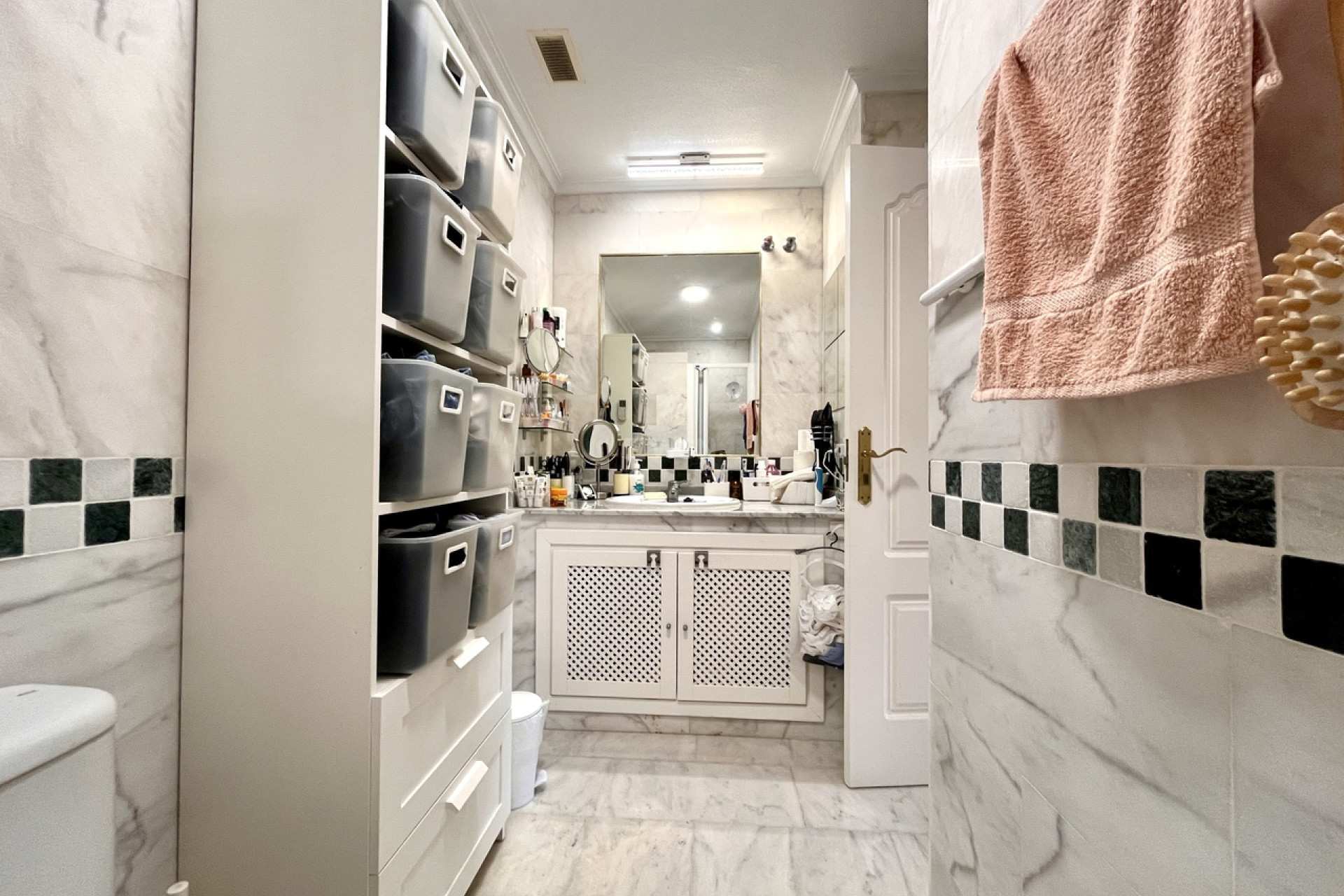 Odsprzedaż - Mieszkanie w bloku - Villamartin - Costa Blanca