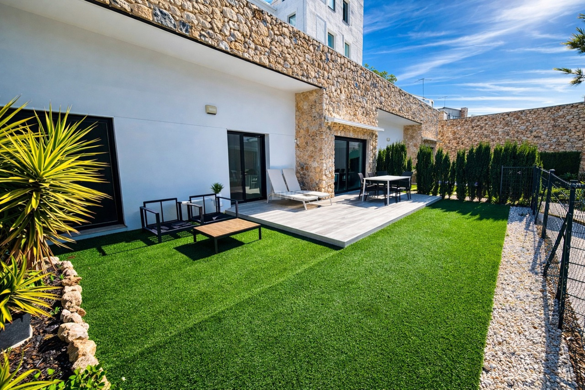 Odsprzedaż - Mieszkanie w bloku - Villamartin - Costa Blanca