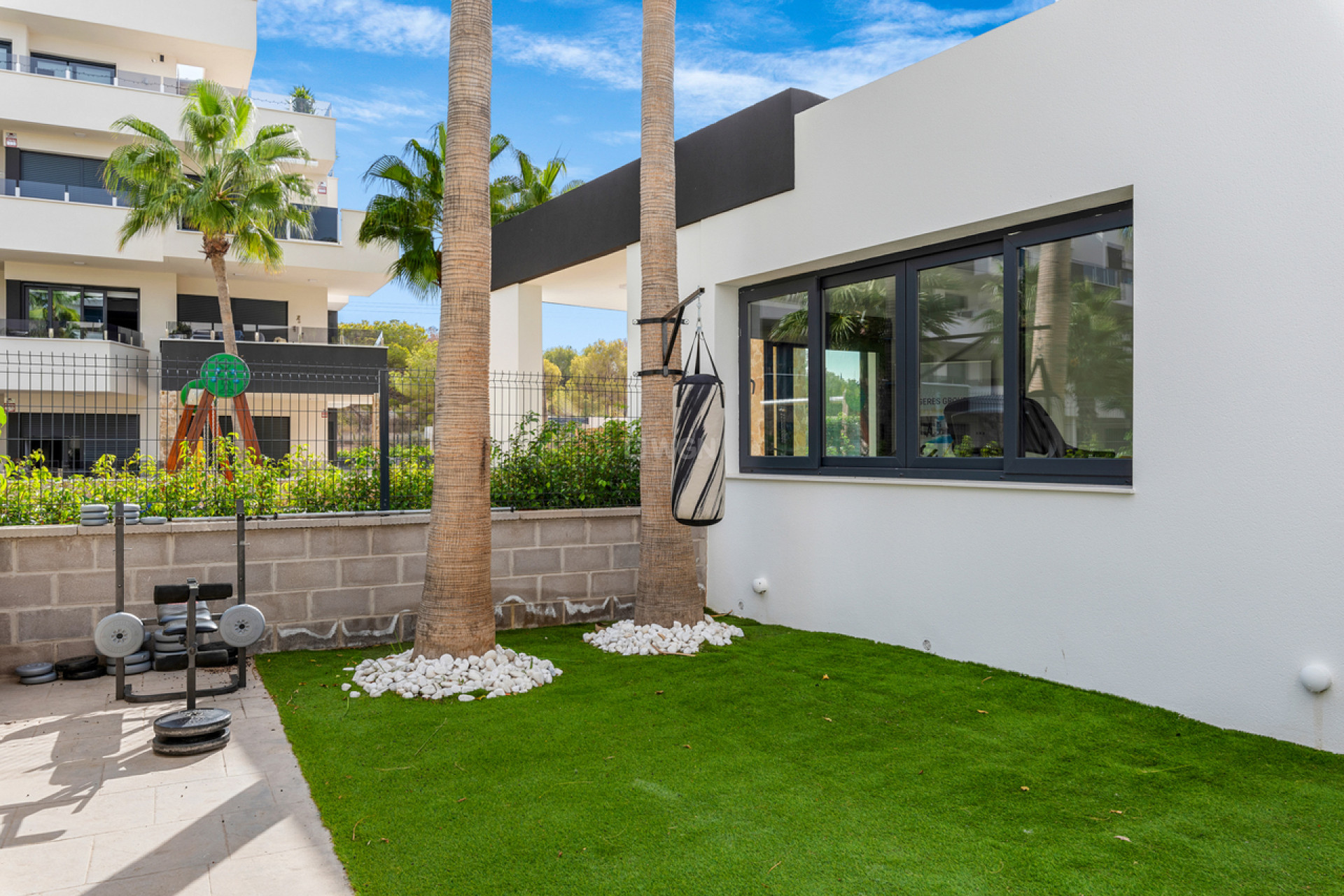 Odsprzedaż - Mieszkanie w bloku - Villamartin - Costa Blanca