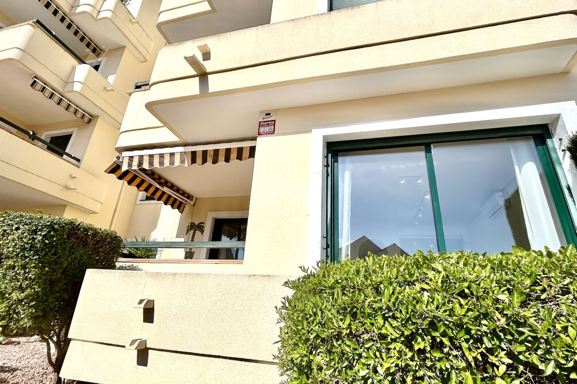 Odsprzedaż - Mieszkanie w bloku - Villamartin - Costa Blanca
