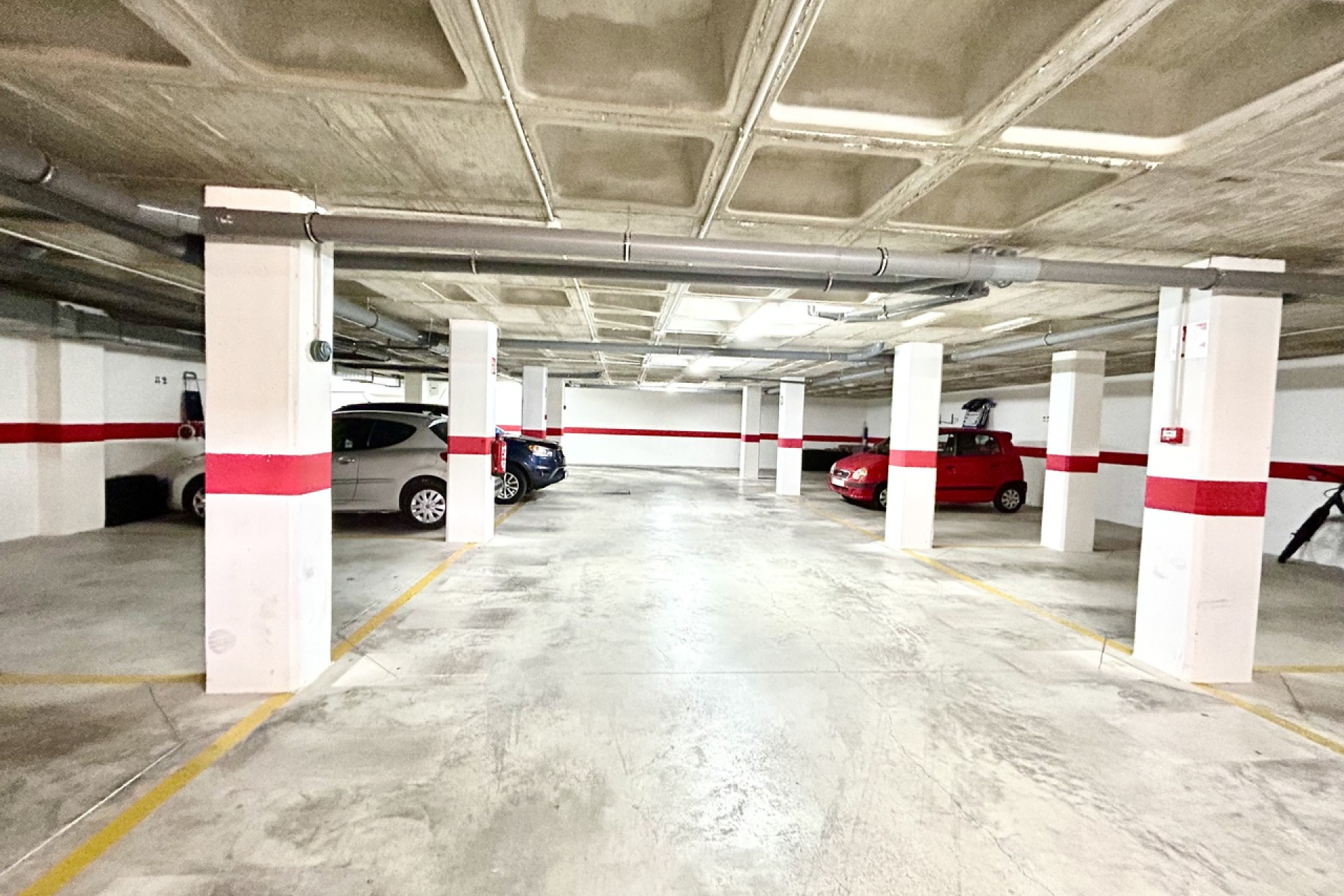 Odsprzedaż - Mieszkanie w bloku - Villamartin - Costa Blanca