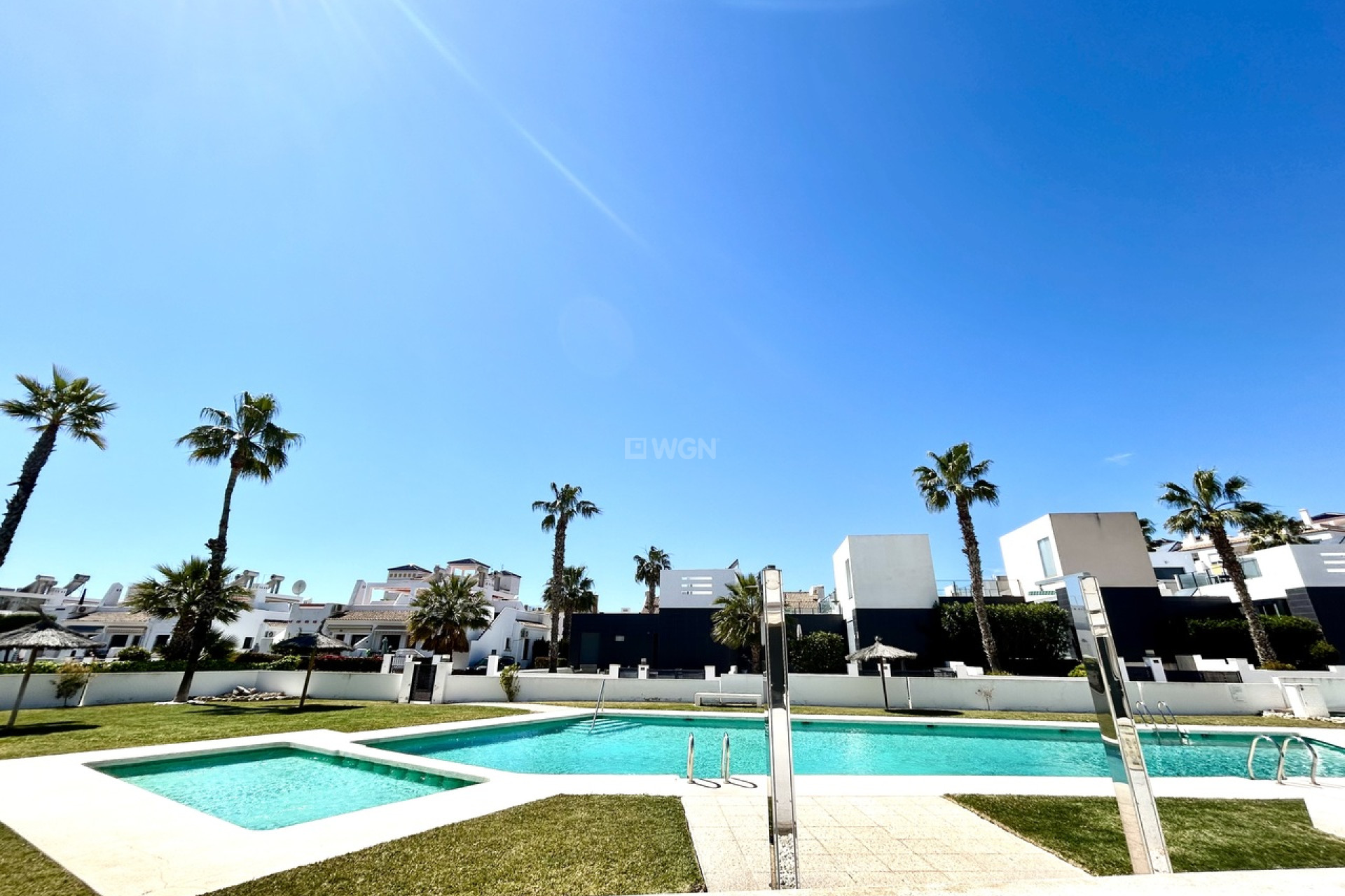 Odsprzedaż - Mieszkanie w bloku - Villamartin - Costa Blanca