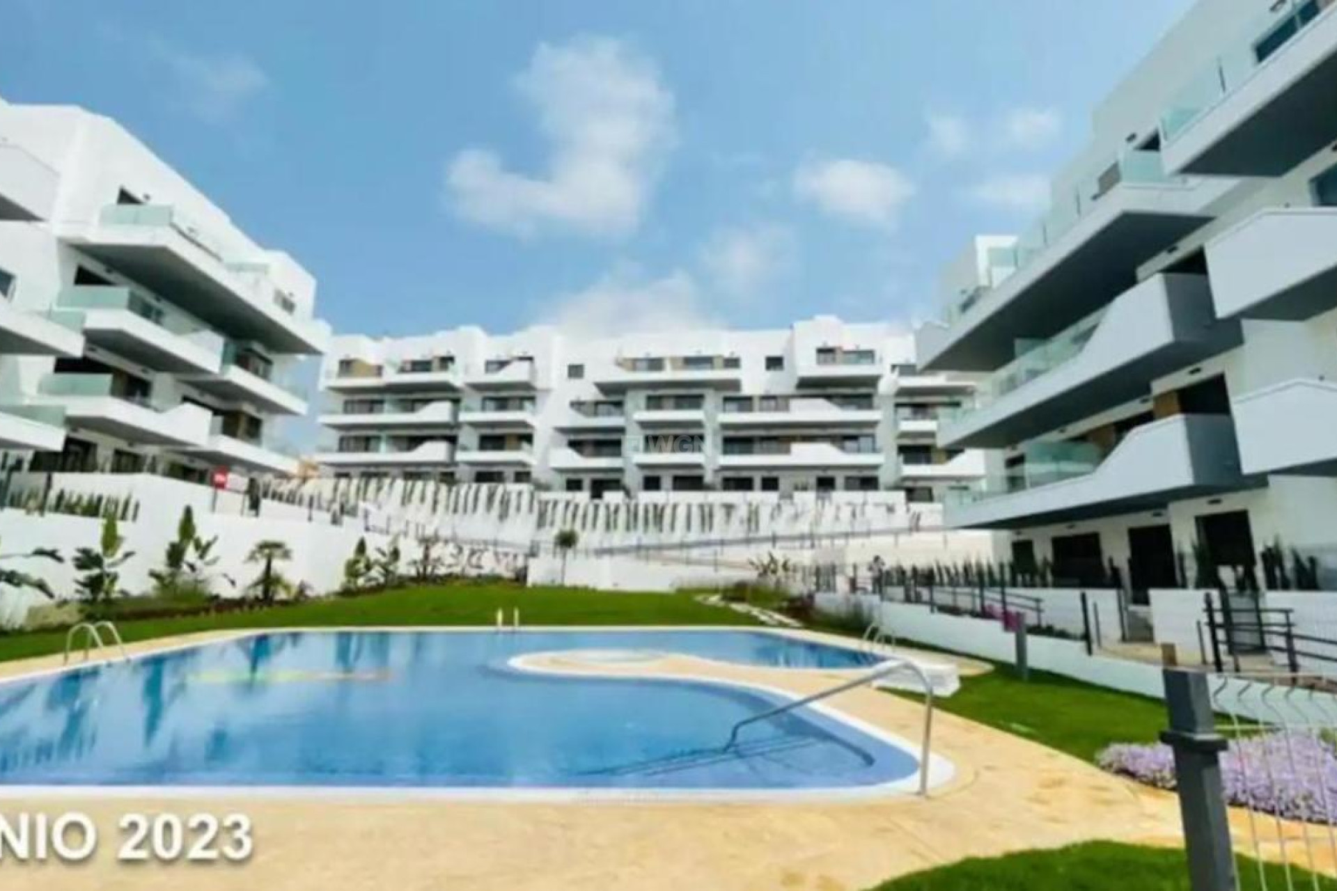 Odsprzedaż - Mieszkanie w bloku - Villamartin - Costa Blanca