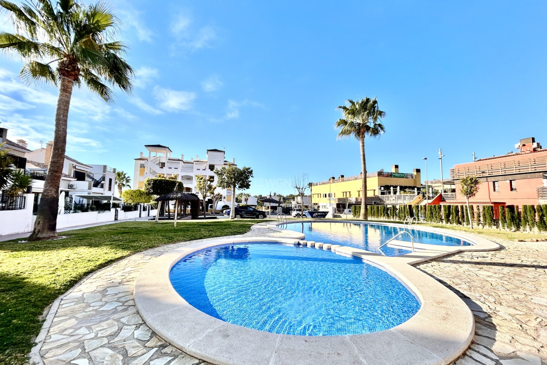 Odsprzedaż - Mieszkanie w bloku - Villamartin - Costa Blanca