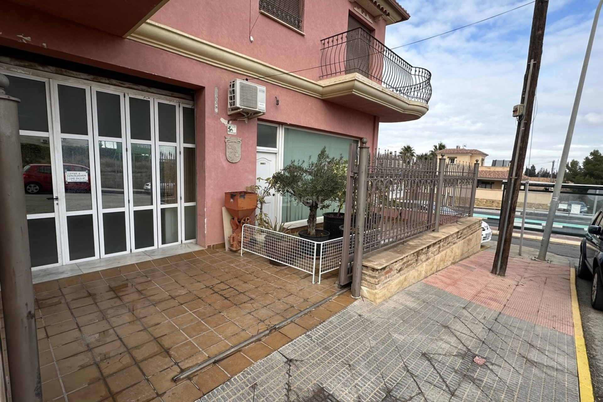 Odsprzedaż - Reklama w telewizji - San Miguel de Salinas - Inland