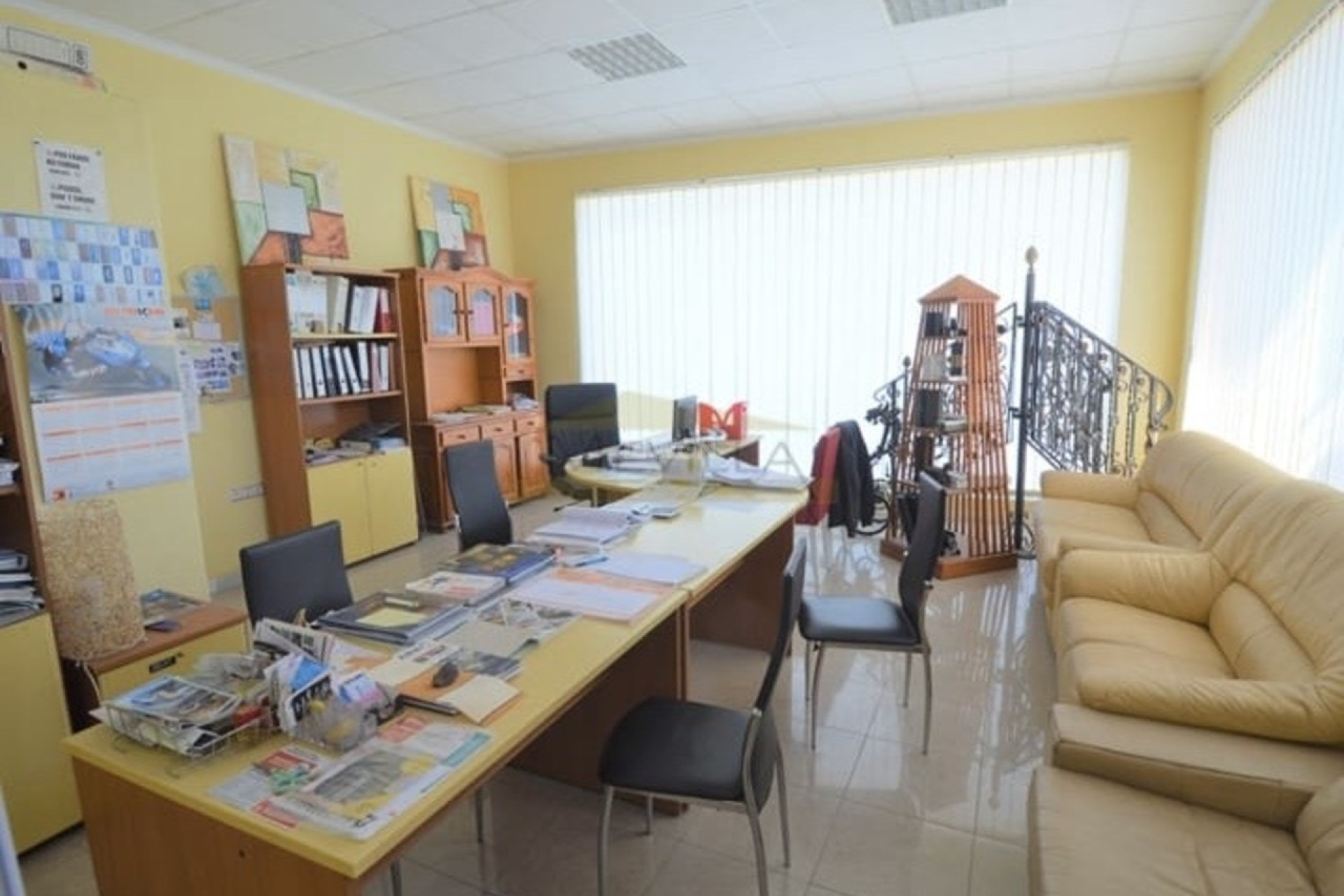 Odsprzedaż - Reklama w telewizji - San Miguel de Salinas - Inland