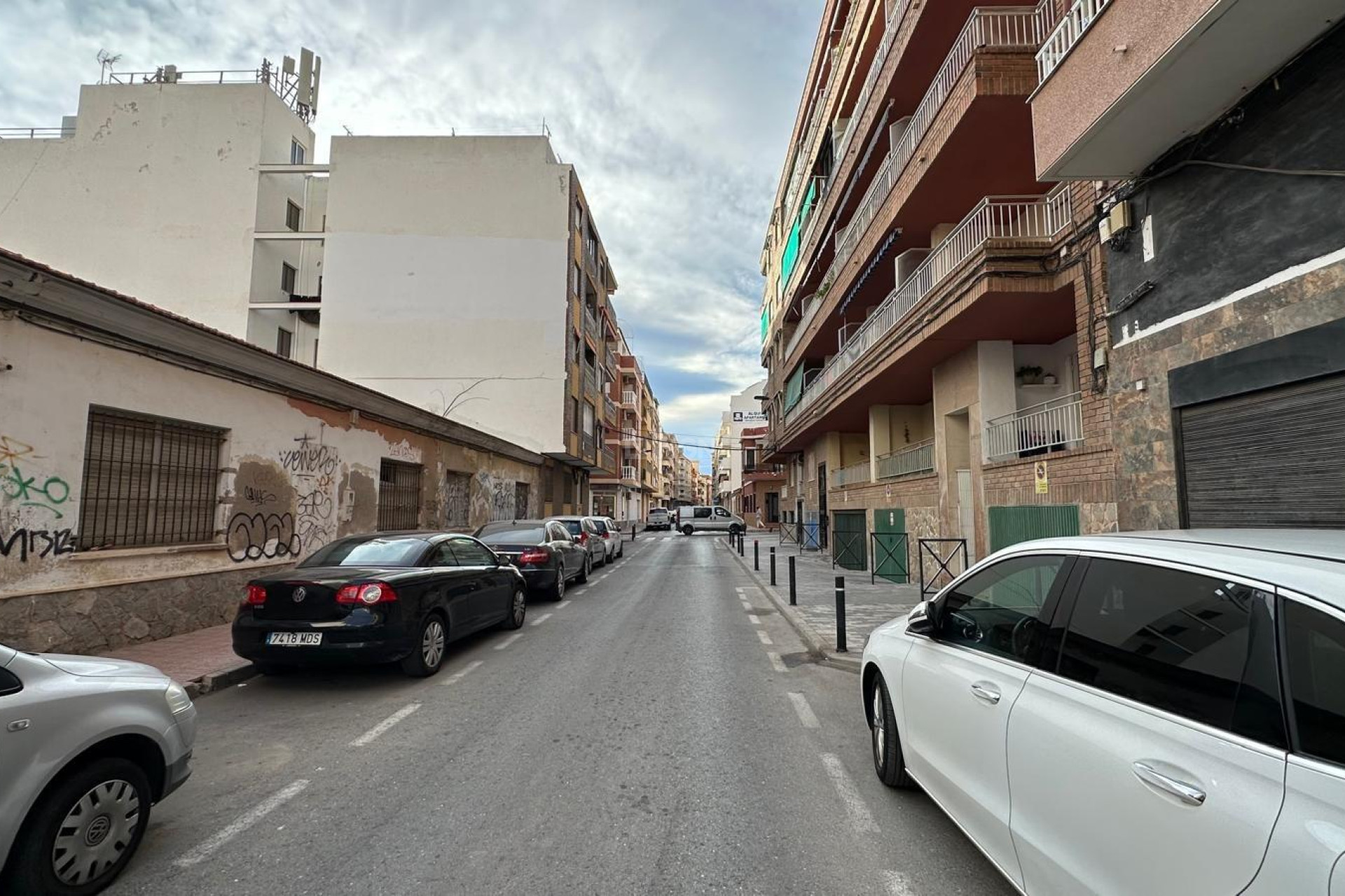 Odsprzedaż - Reklama w telewizji - Torrevieja - Paseo Maritimo