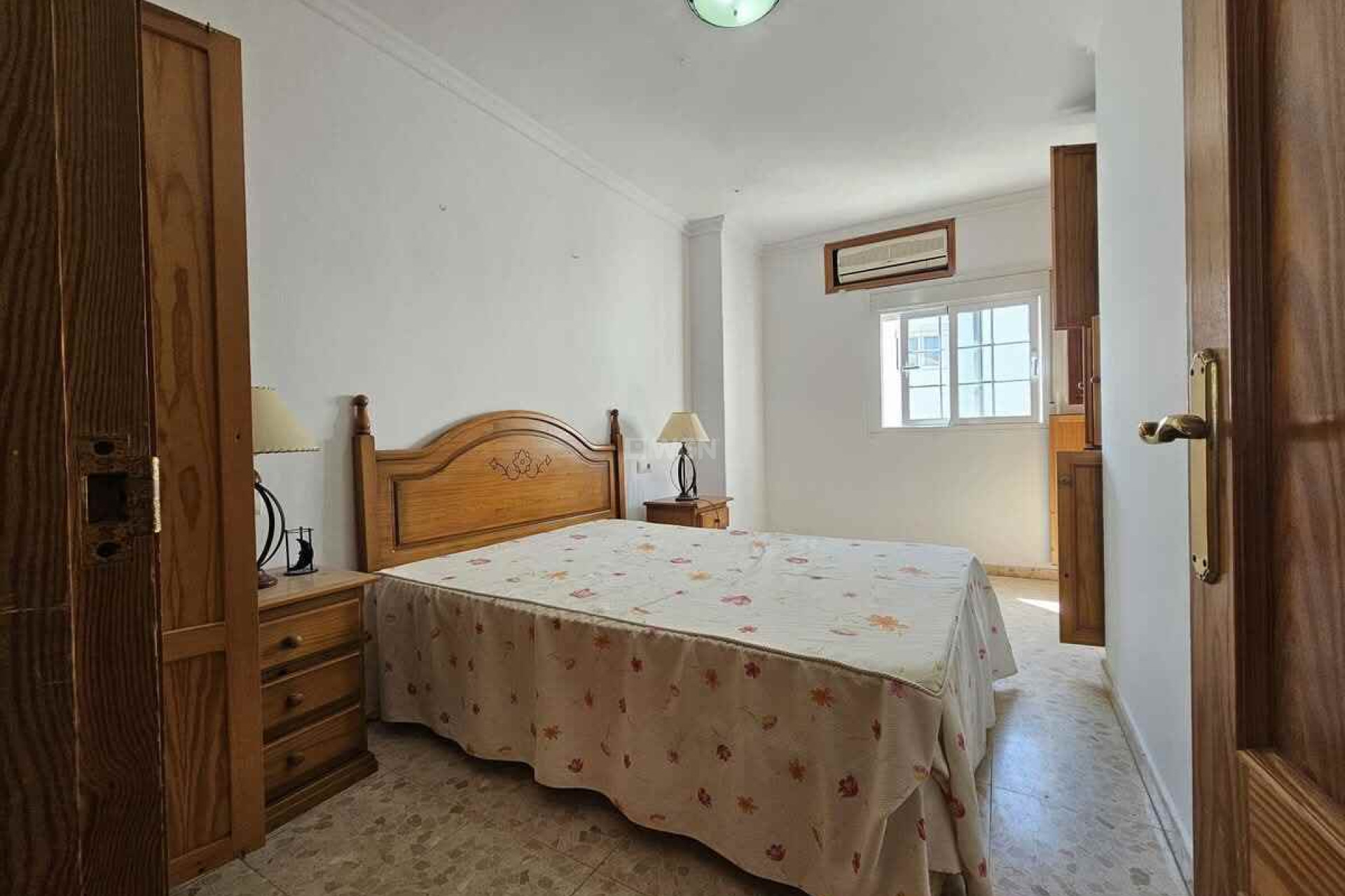 Odsprzedaż - Semi Detached Penthouse - Manilva - Estepona