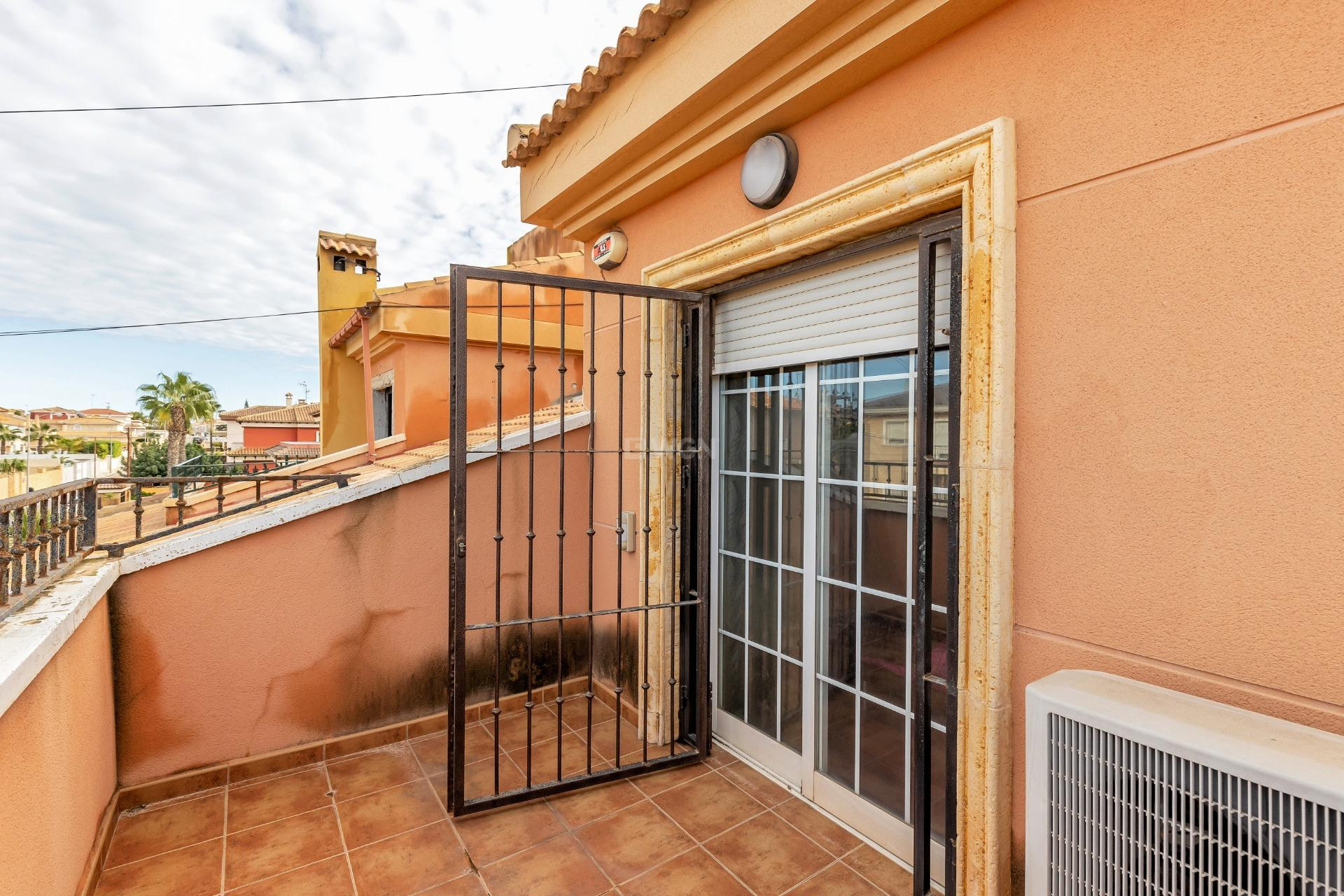 Odsprzedaż - Semi Detached - Torrevieja - aguas nuevas