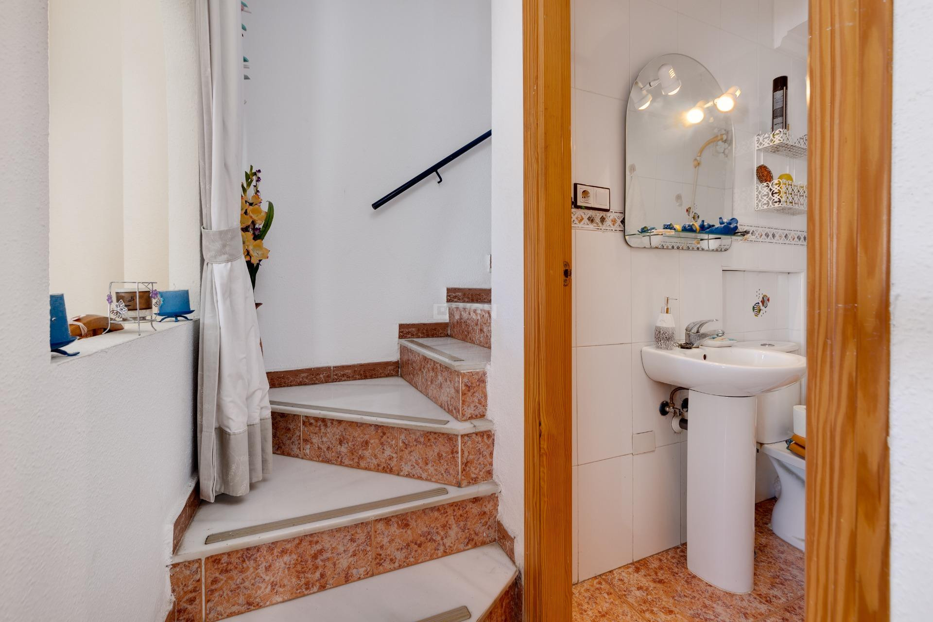 Odsprzedaż - Semi Detached - Torrevieja