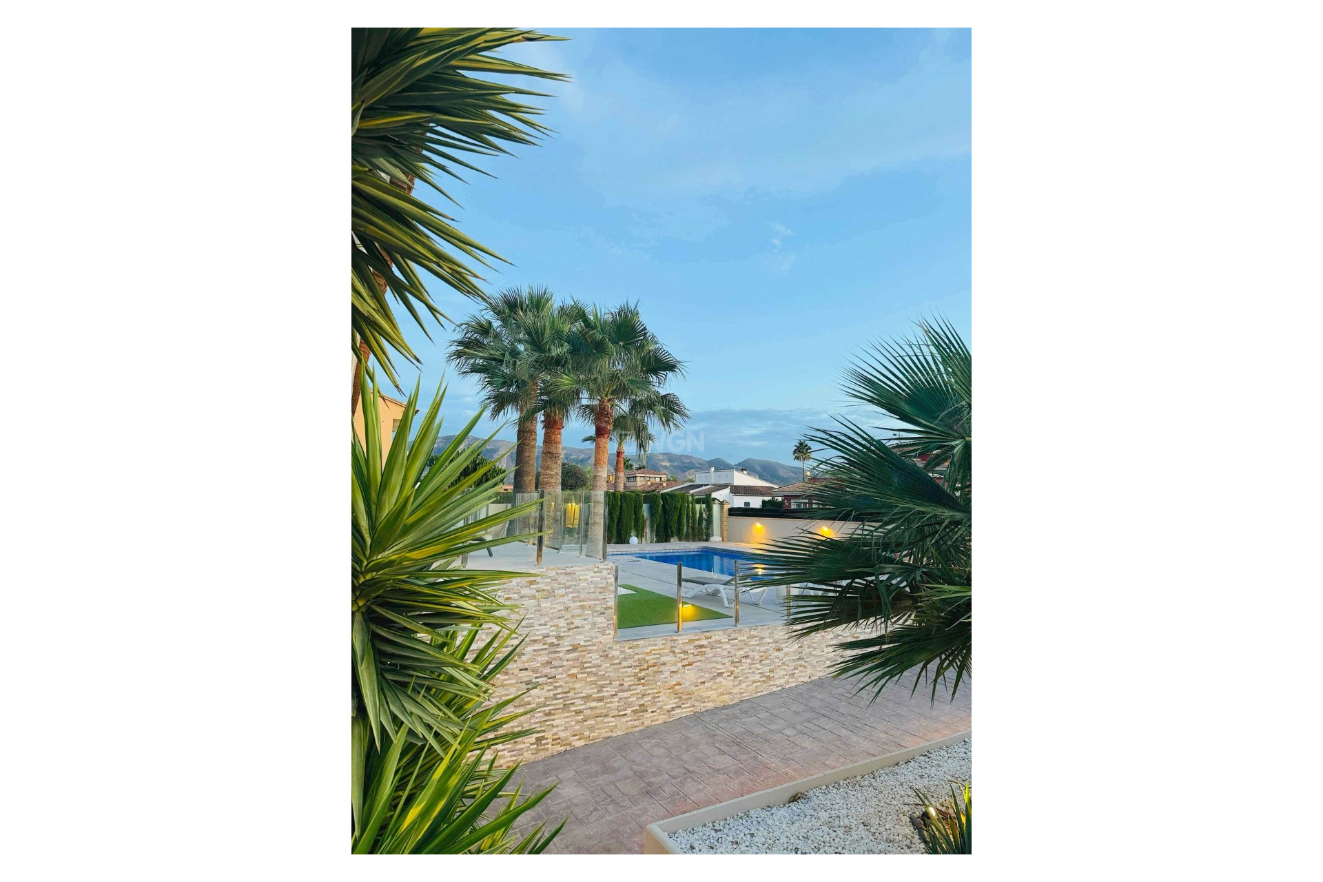 Odsprzedaż - Villa - Alfas del Pí - Costa Blanca