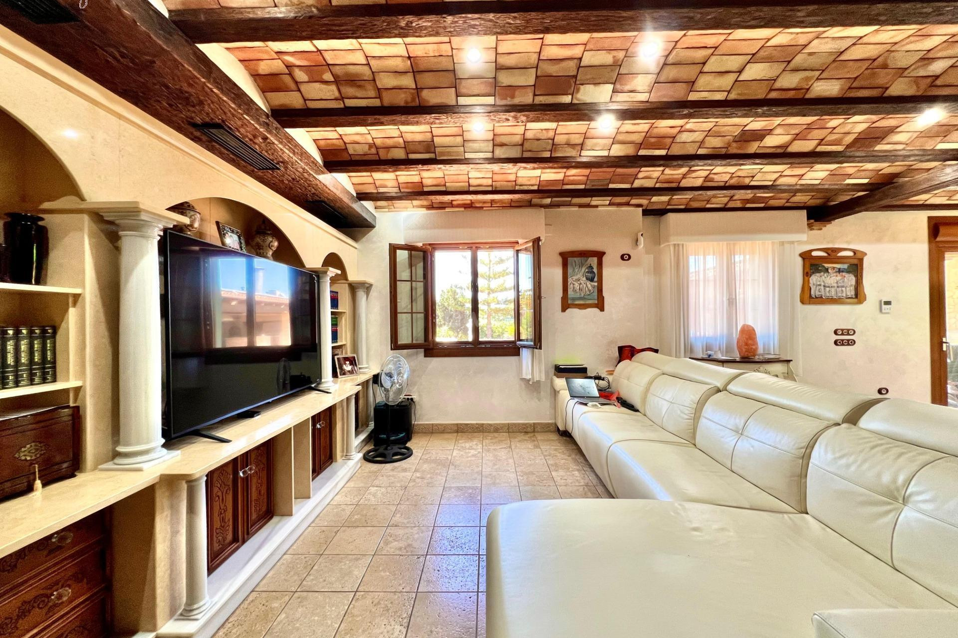 Odsprzedaż - Villa - Almoradí - Comunidad Valenciana