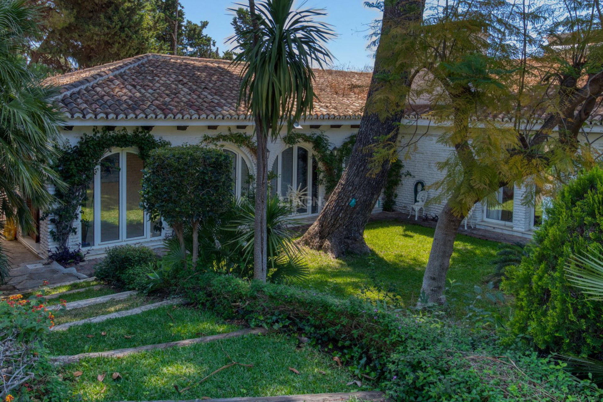 Odsprzedaż - Villa - Benalmadena - Costa del Sol