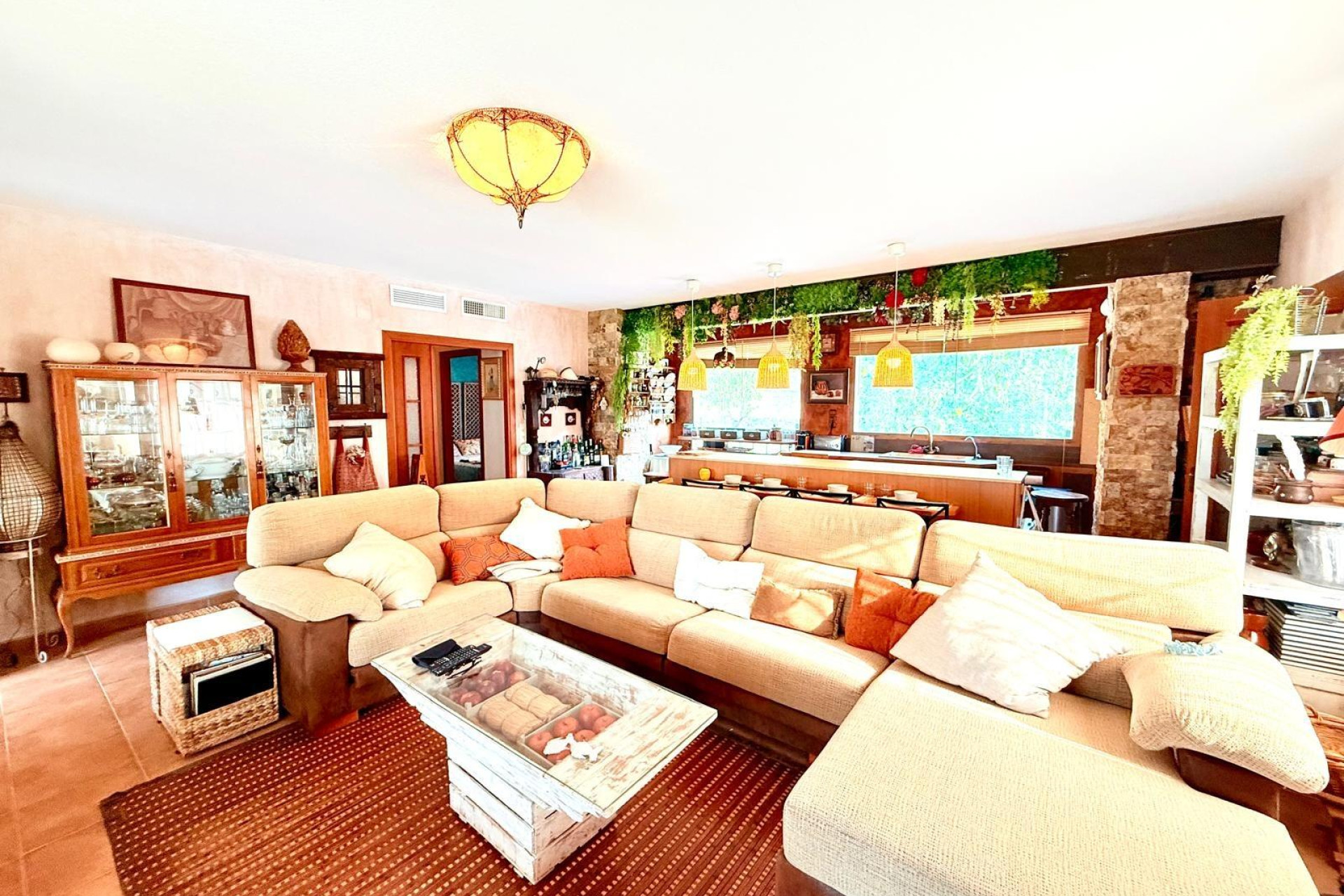 Odsprzedaż - Villa - Benferri