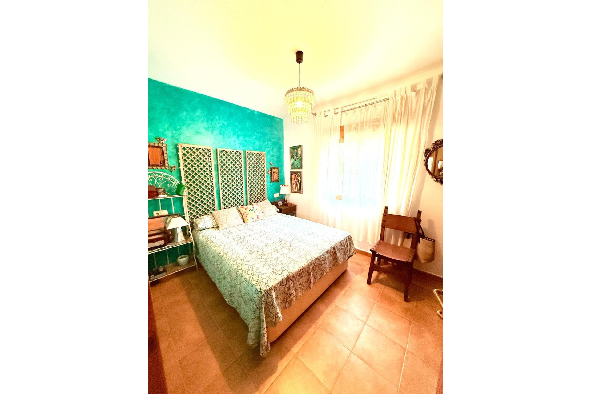 Odsprzedaż - Villa - Benferri