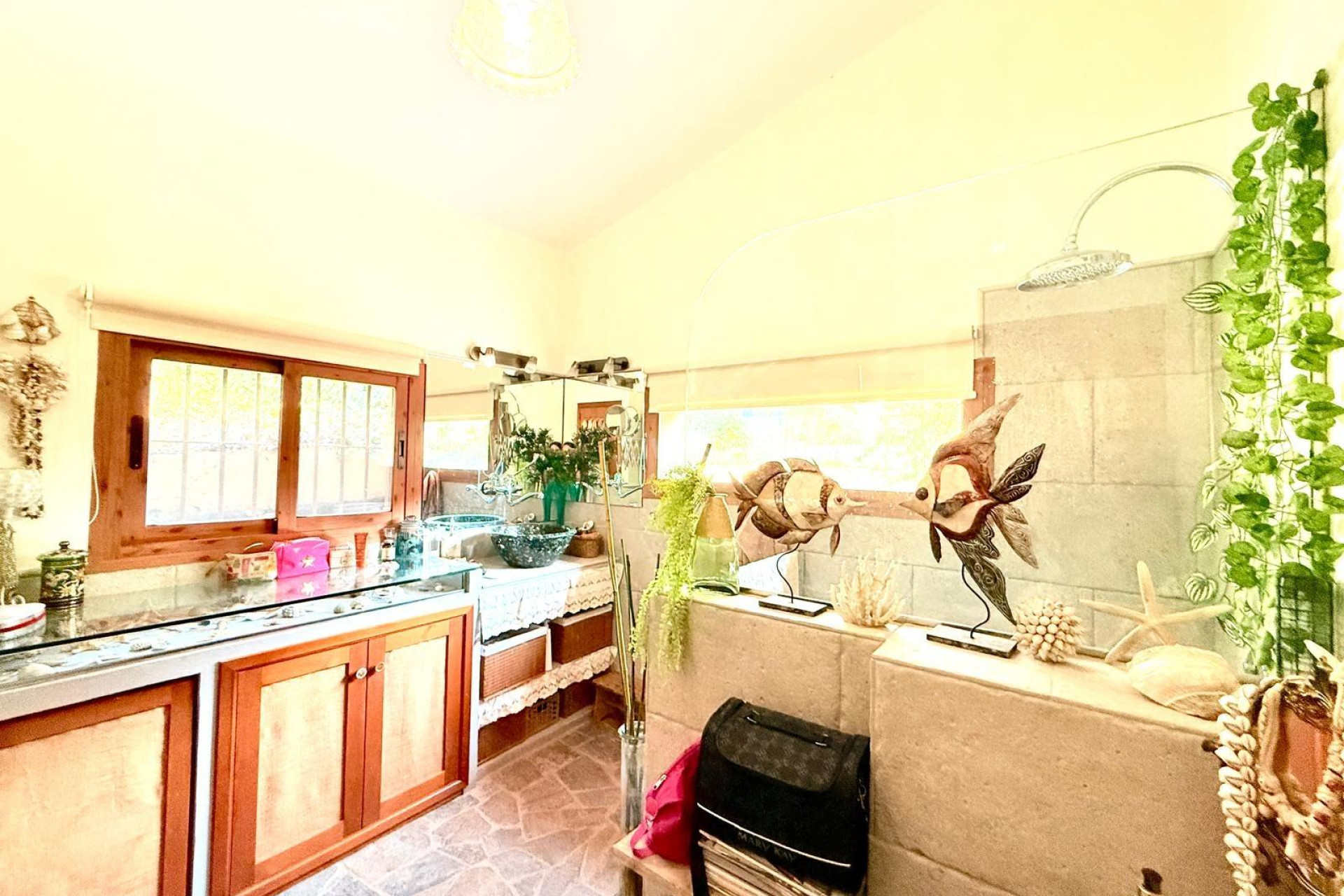 Odsprzedaż - Villa - Benferri