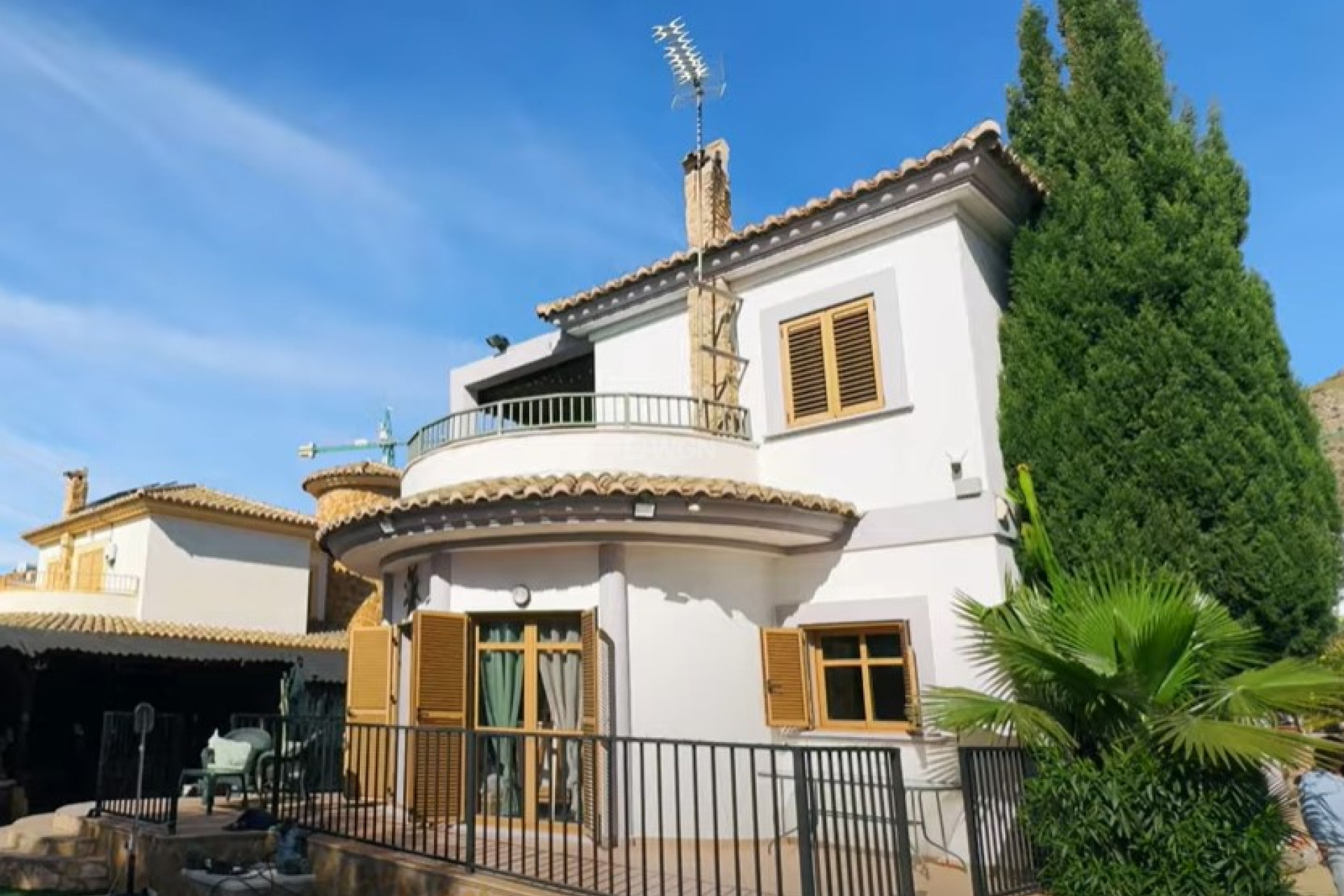 Odsprzedaż - Villa - Benidorm - Costa Blanca