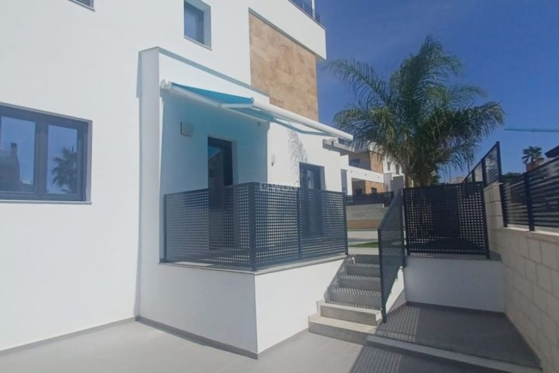 Odsprzedaż - Villa - Benijofar - Costa Blanca