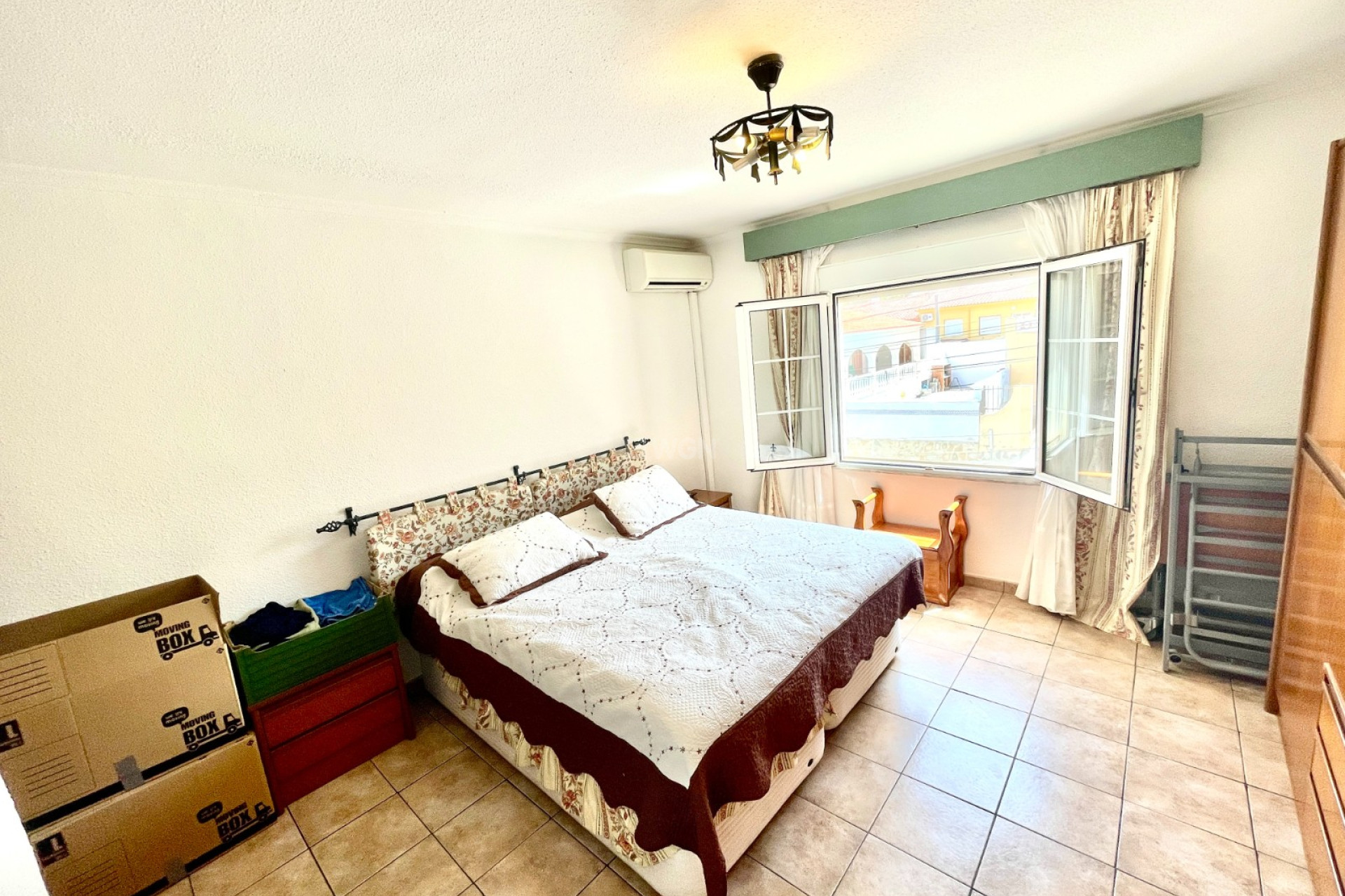 Odsprzedaż - Villa - Benijofar - Costa Blanca
