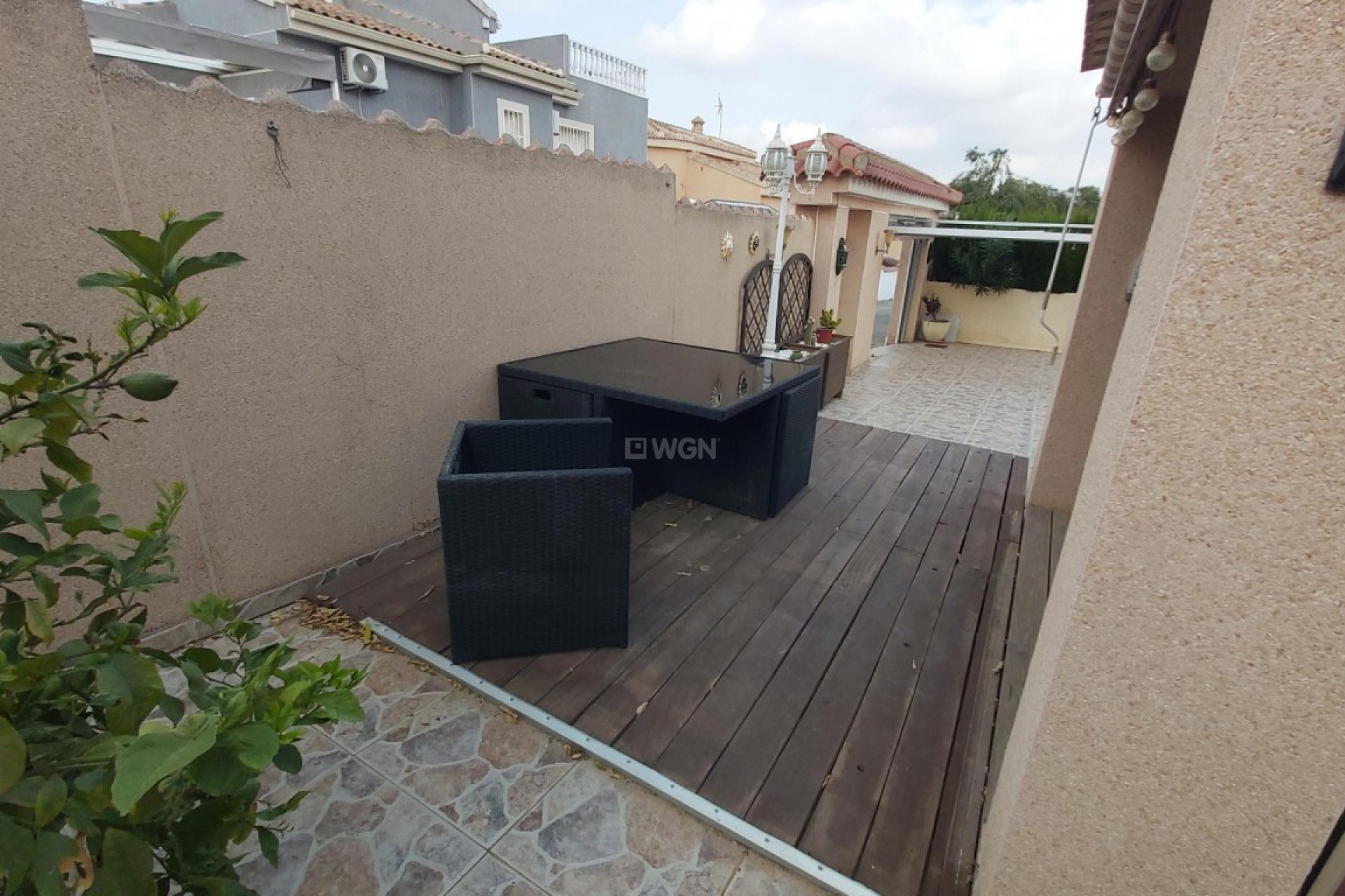 Odsprzedaż - Villa - Benimar - Costa Blanca