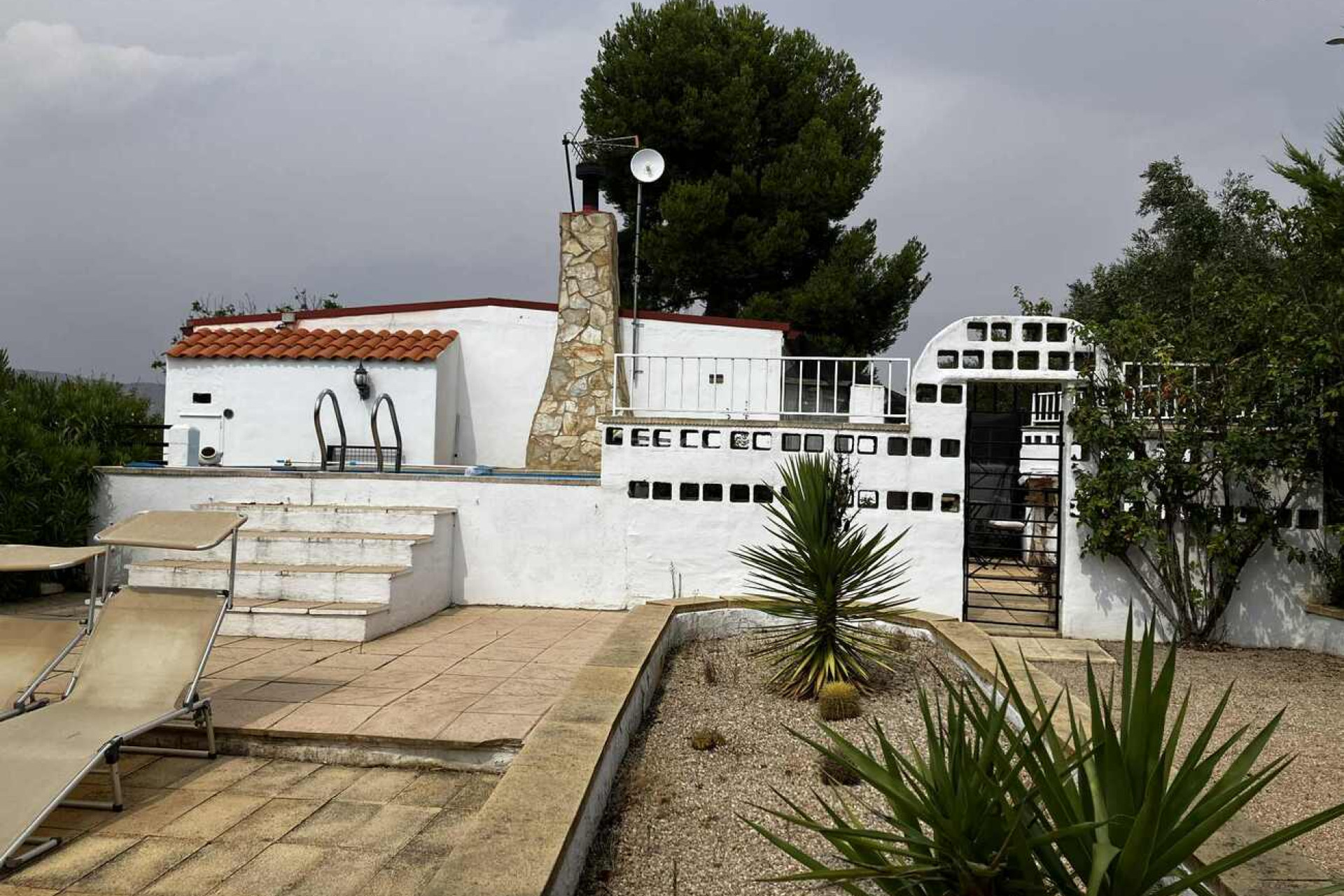 Odsprzedaż - Villa - Biar - Costa Blanca