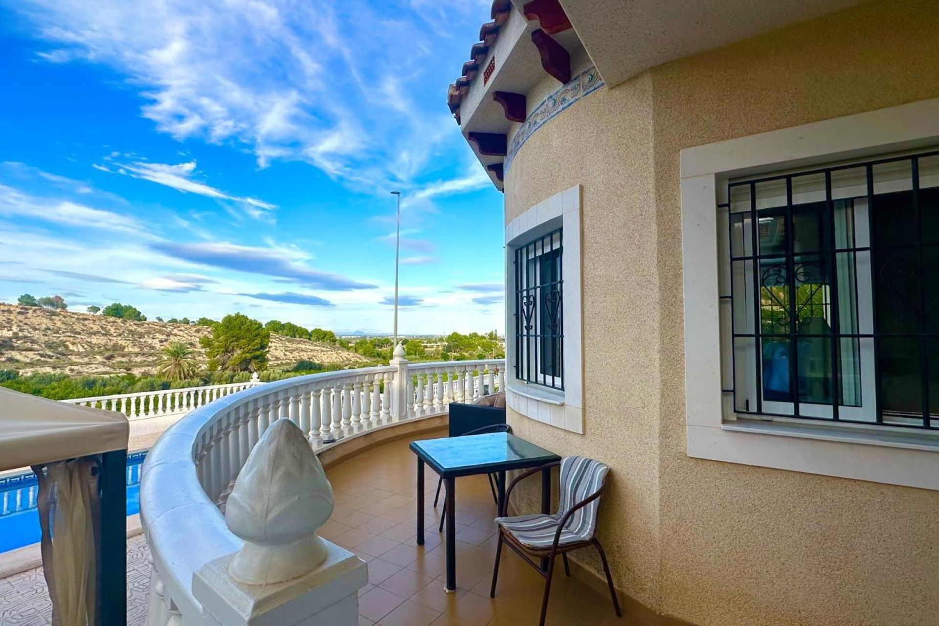 Odsprzedaż - Villa - Bigastro - Comunidad Valenciana