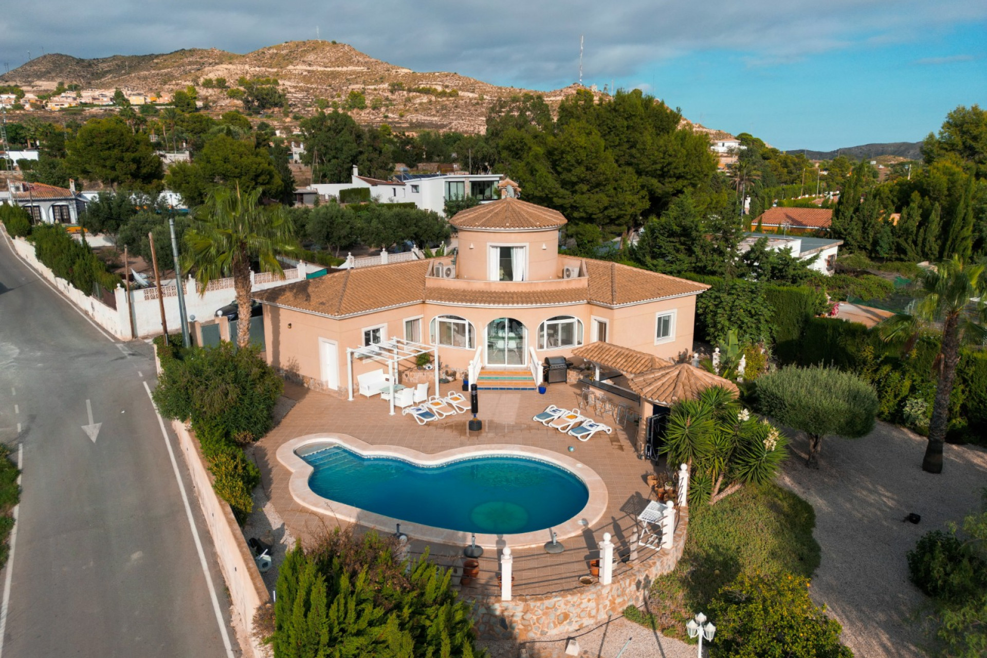 Odsprzedaż - Villa - Busot - Costa Blanca