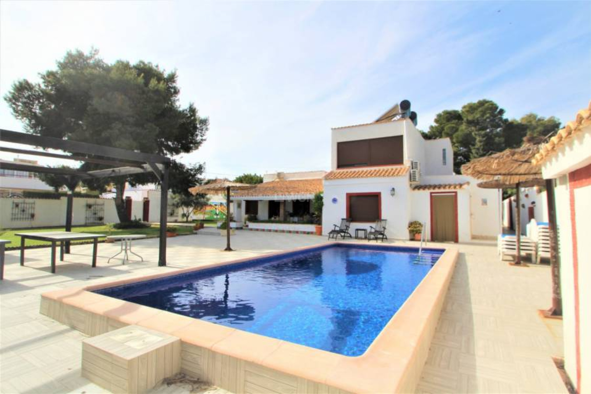 Odsprzedaż - Villa - Cabo Roig - Costa Blanca