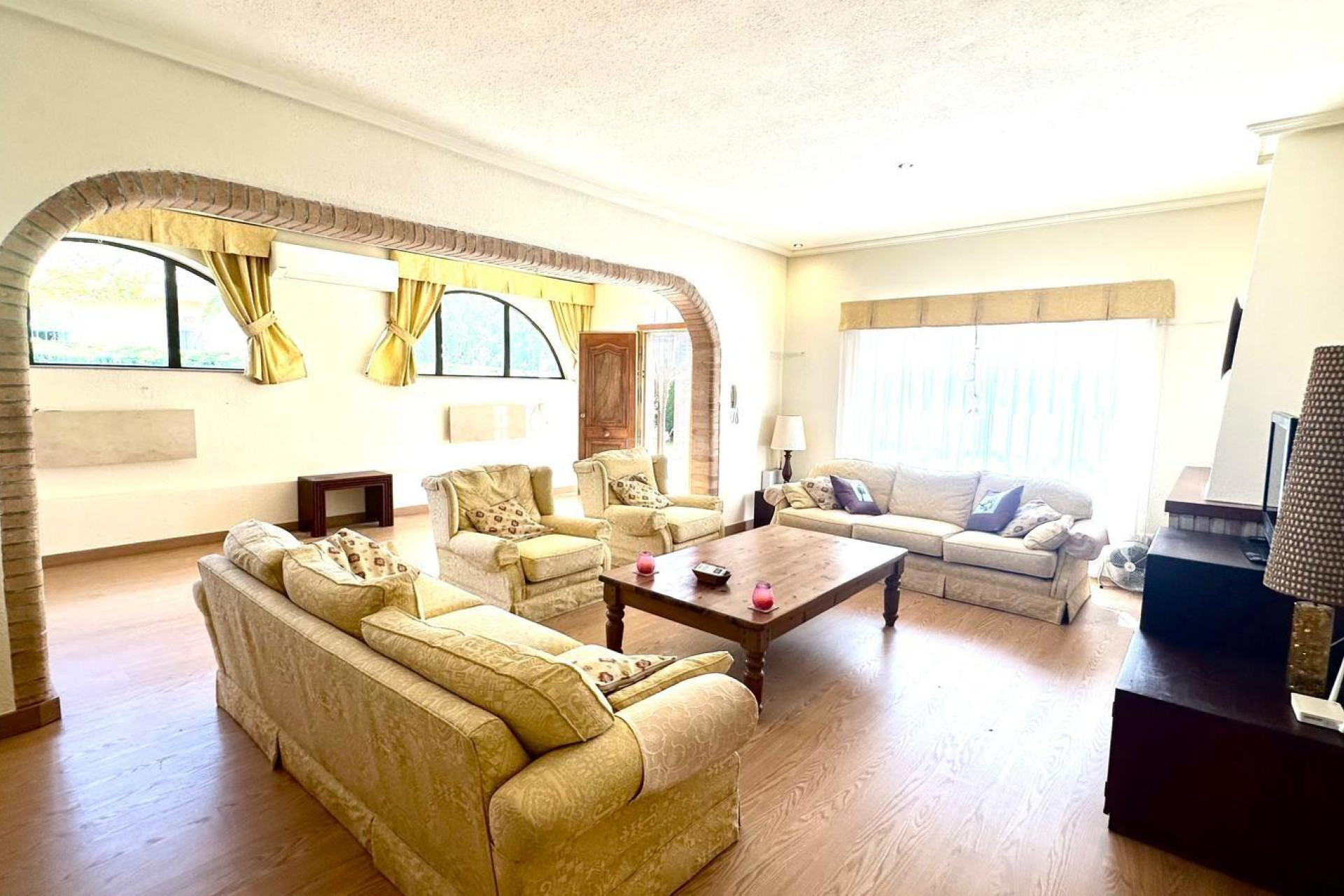 Odsprzedaż - Villa - Cabo Roig - Costa Blanca