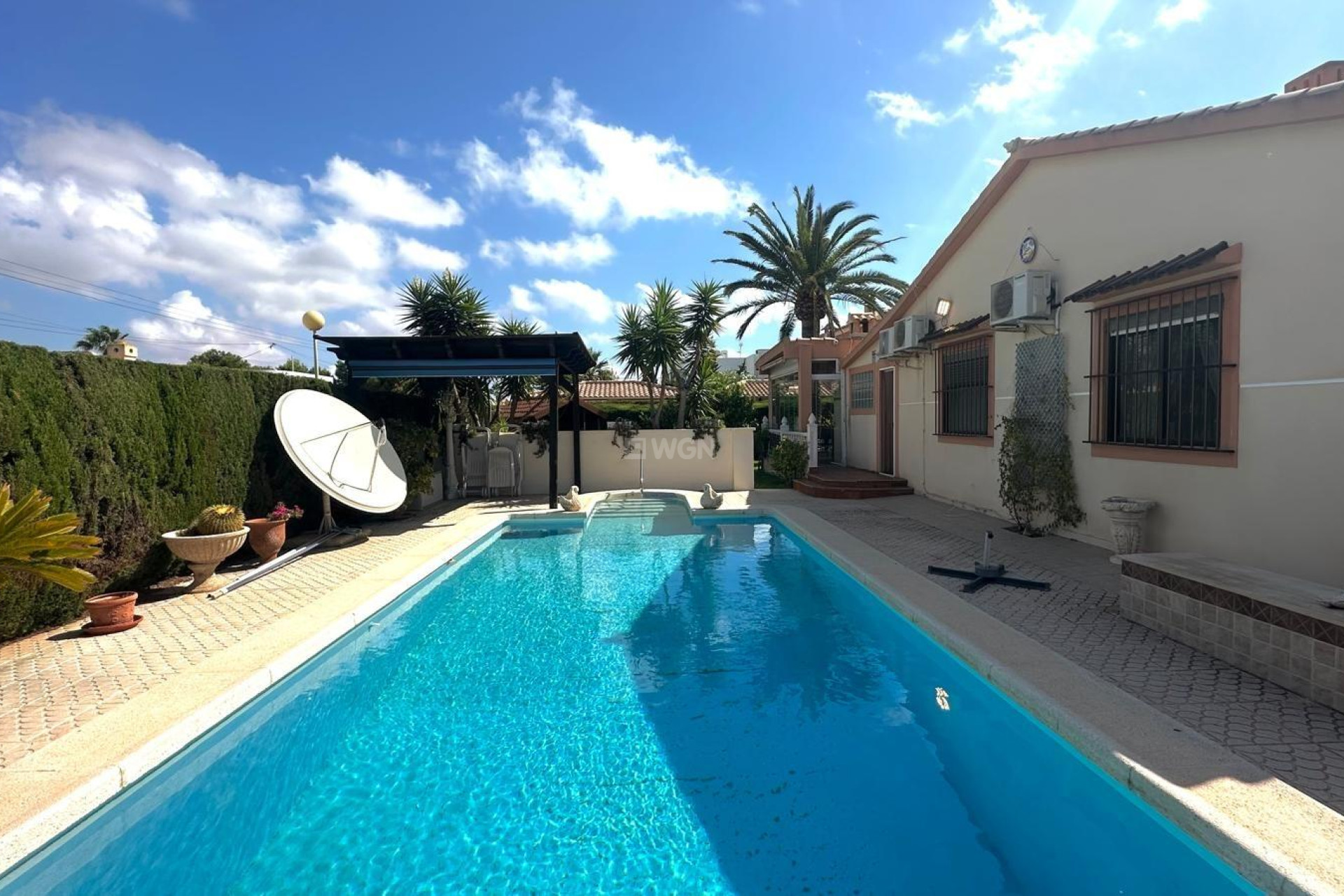 Odsprzedaż - Villa - Cabo Roig - Costa Blanca